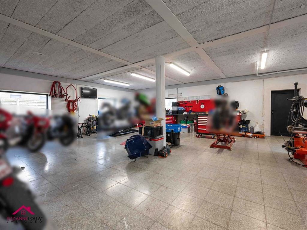 Vrijstaande woning met multifunctionele garage (hobby/handel/praktijkruimte) foto 10