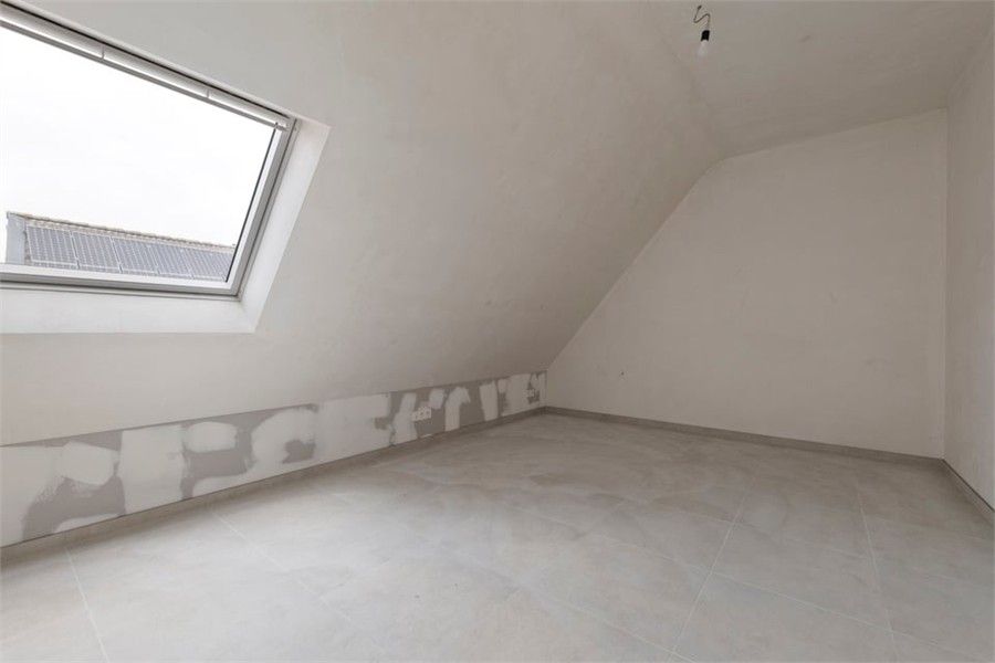 KNAP NIEUWBOUWAPPARTEMENT MET 3 SLKS IN HET CENTRUM VAN BORGLOON (MOGELIJKHEID AANKOOP 6% BTW) foto 20