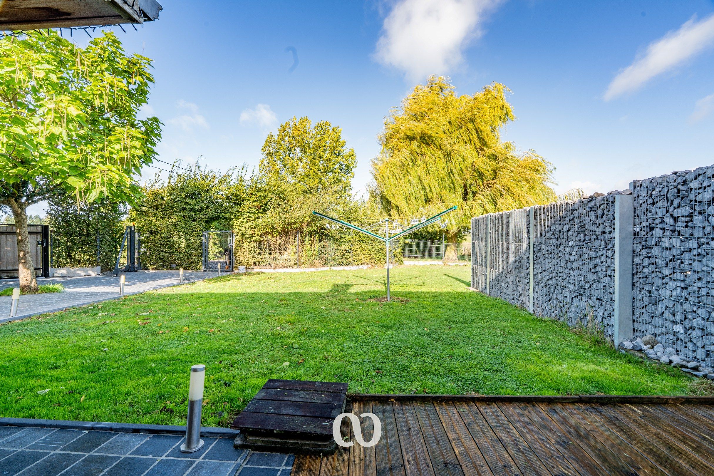 Prachtig gelegen villa met zwembad foto 23