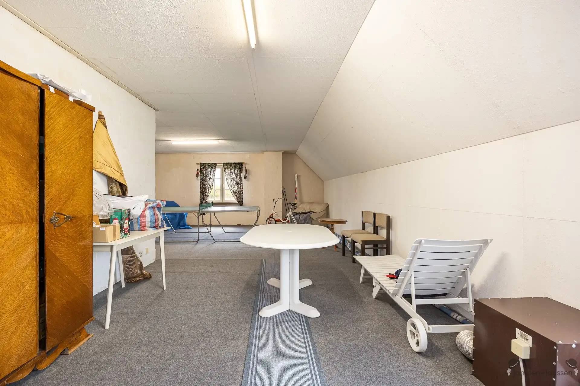 Karaktervolle woning met prachtig zicht op eigen natuurdomein foto 20