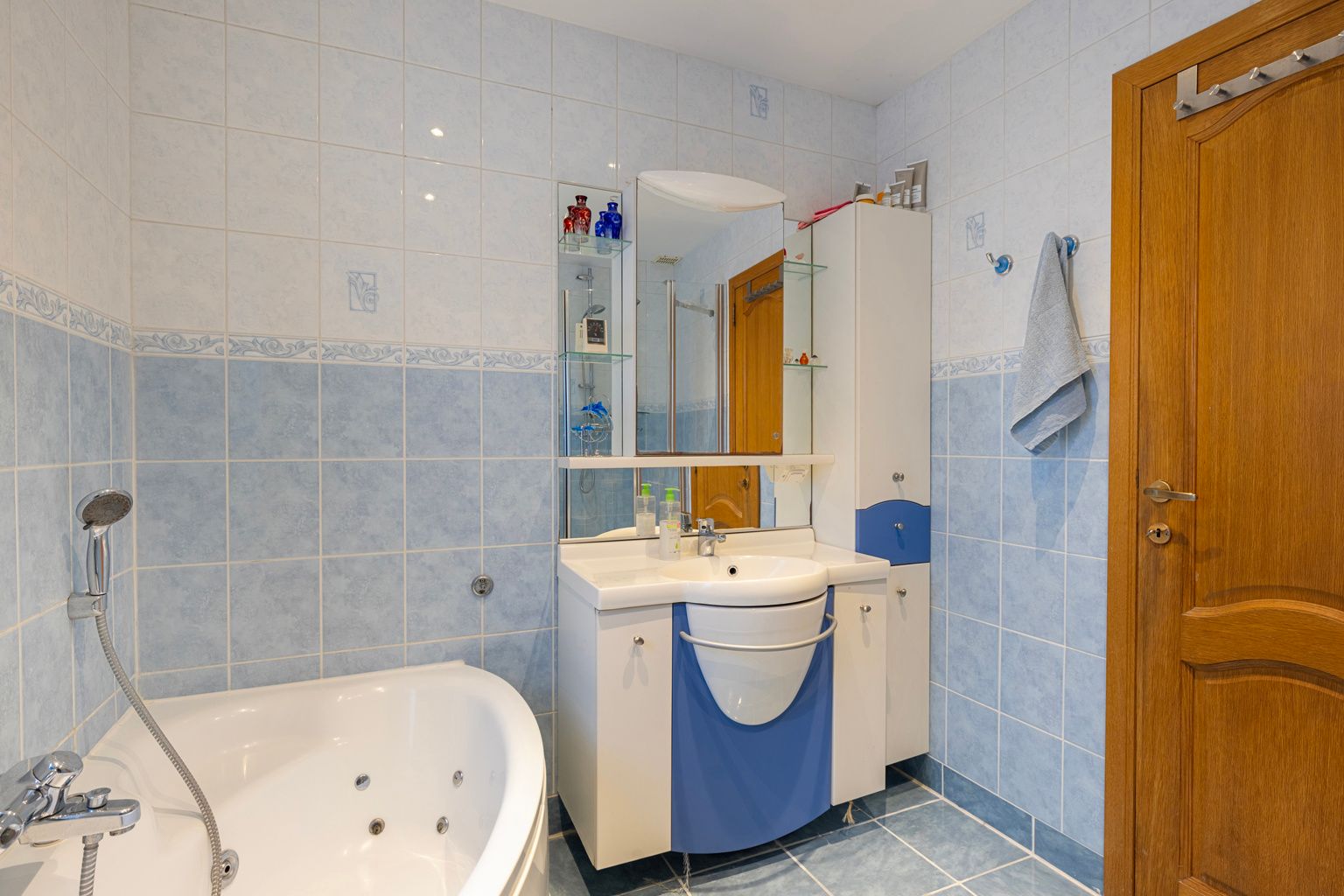 immo DAVID stelt voor: 3- gevel woning foto 10