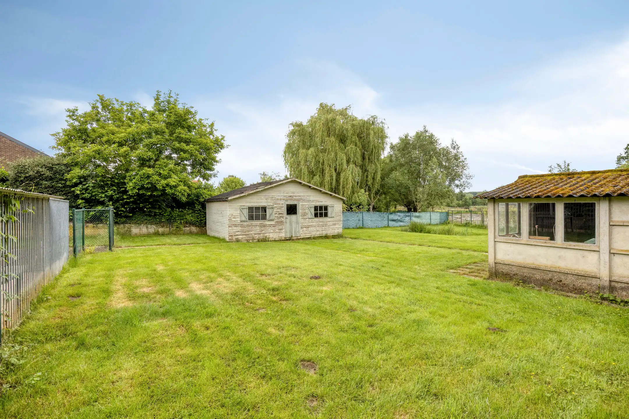 Ruime vrijstaande woning met potentieel foto 24