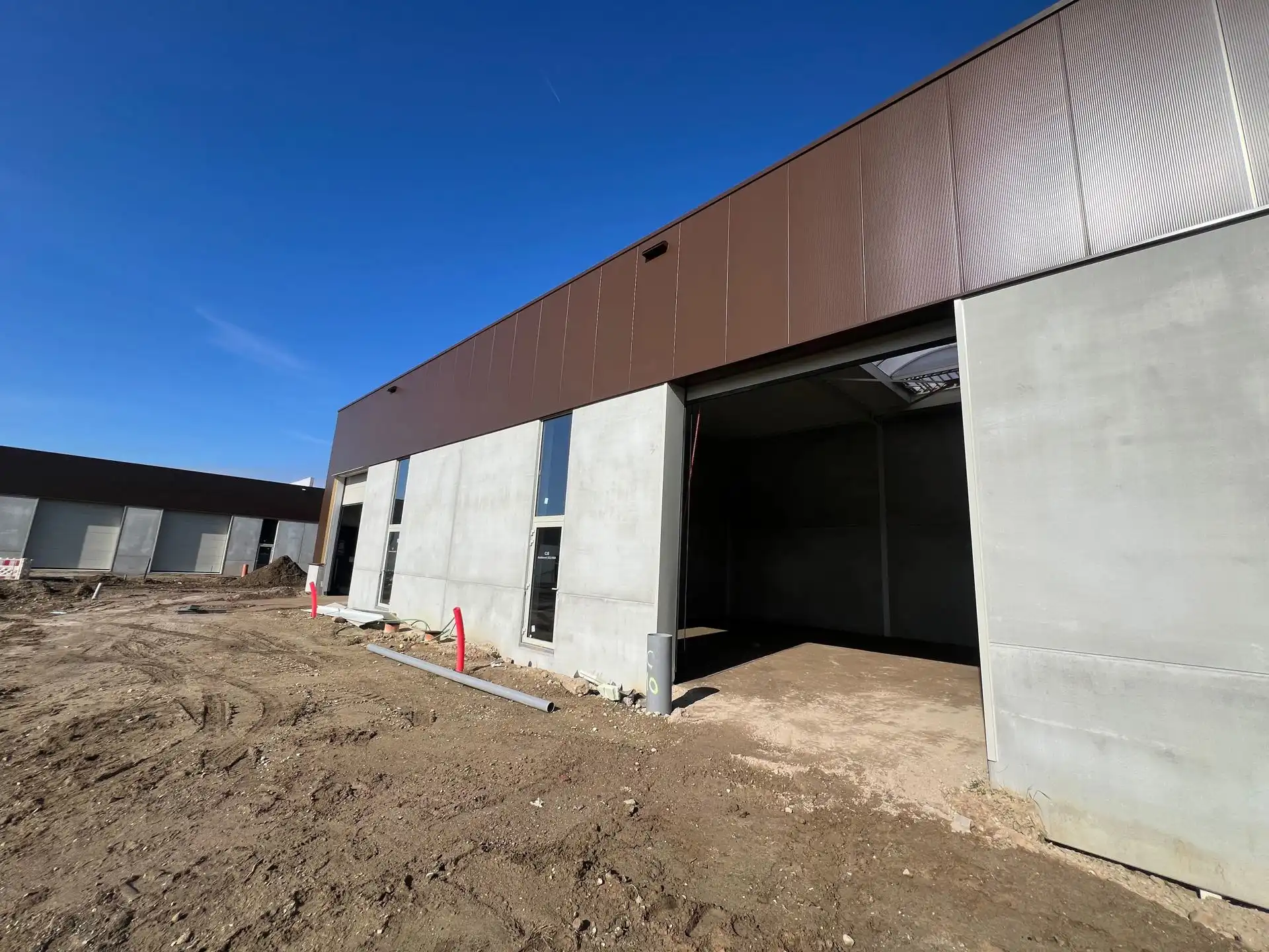 NIEUWBOUW KMO-UNIT VAN 144M² TE HUUR IN HALEN foto 14