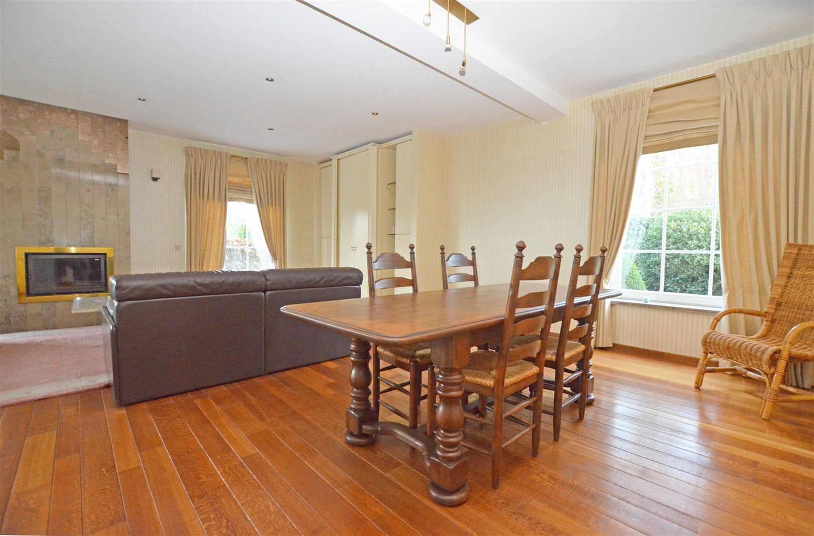 Tijdloze residentiële villa in doodlopende straat foto 8