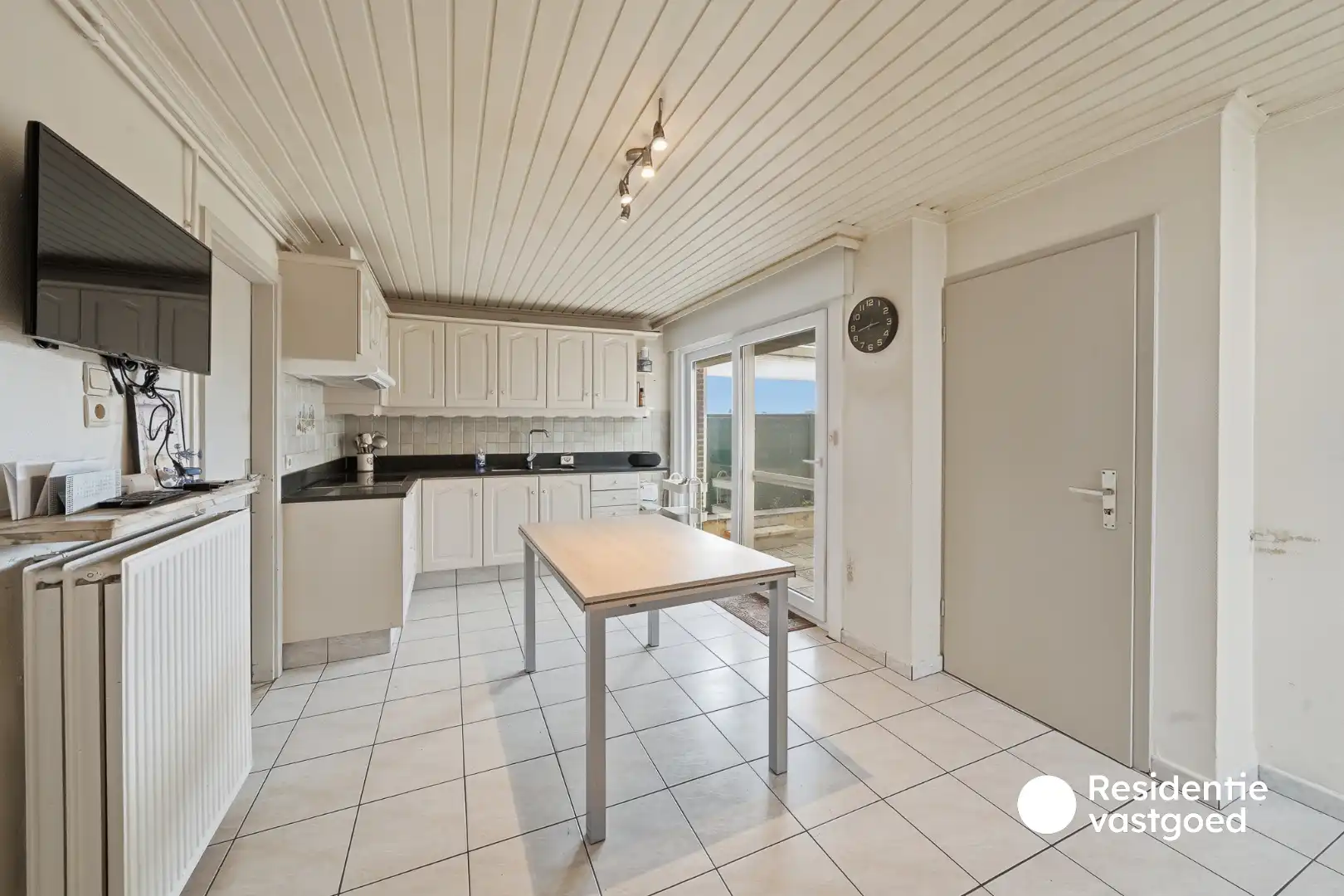 Woning met 4 slaapkamers, ruime tuin en prachtige ligging langs De Leie in Wervik foto 10