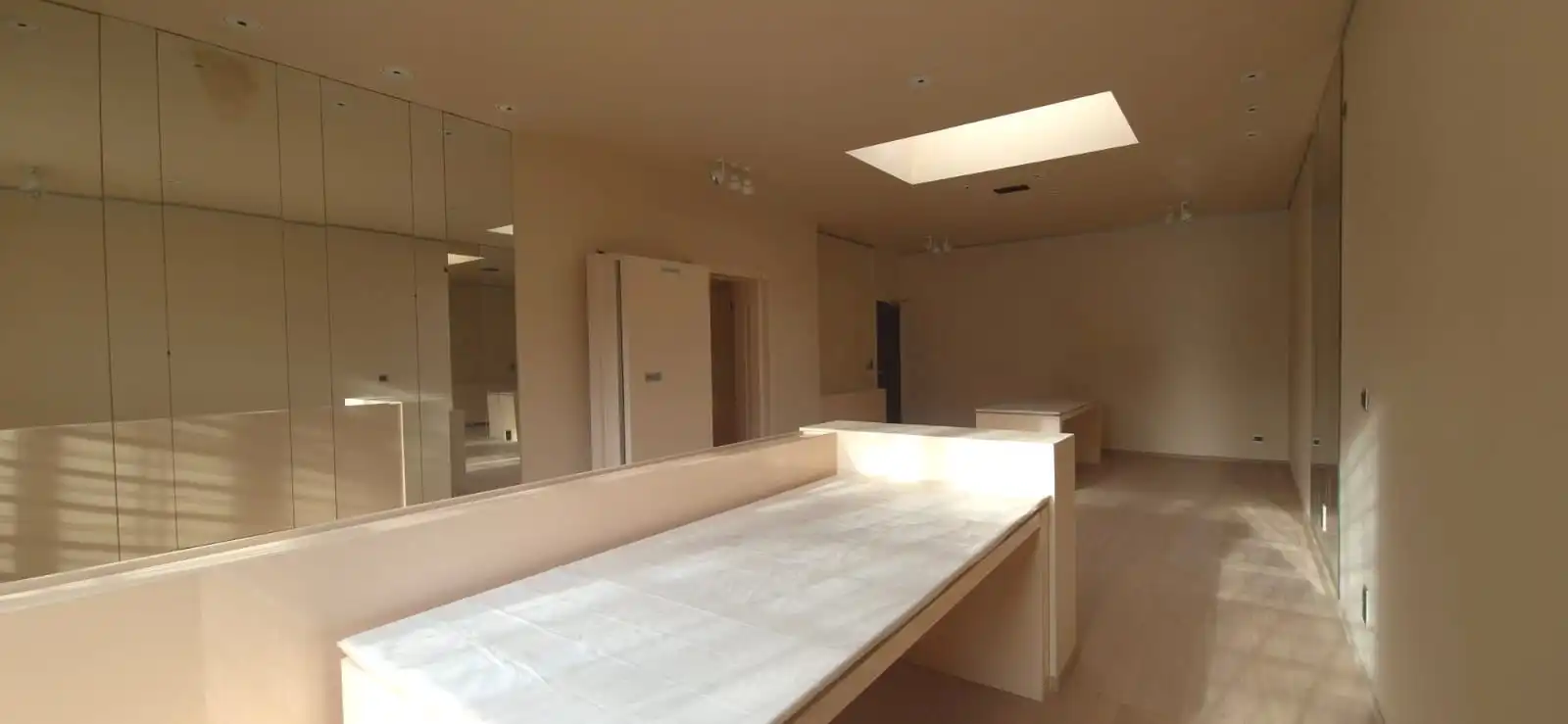  Inspirerend kantoor met parking, terras en gemeenschappelijke voorzieningen. foto 5