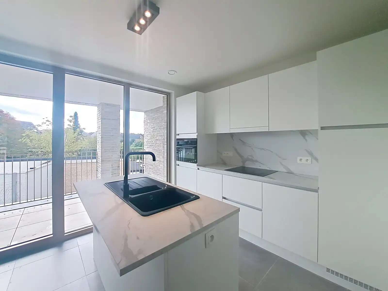 Appartement te huur foto 3