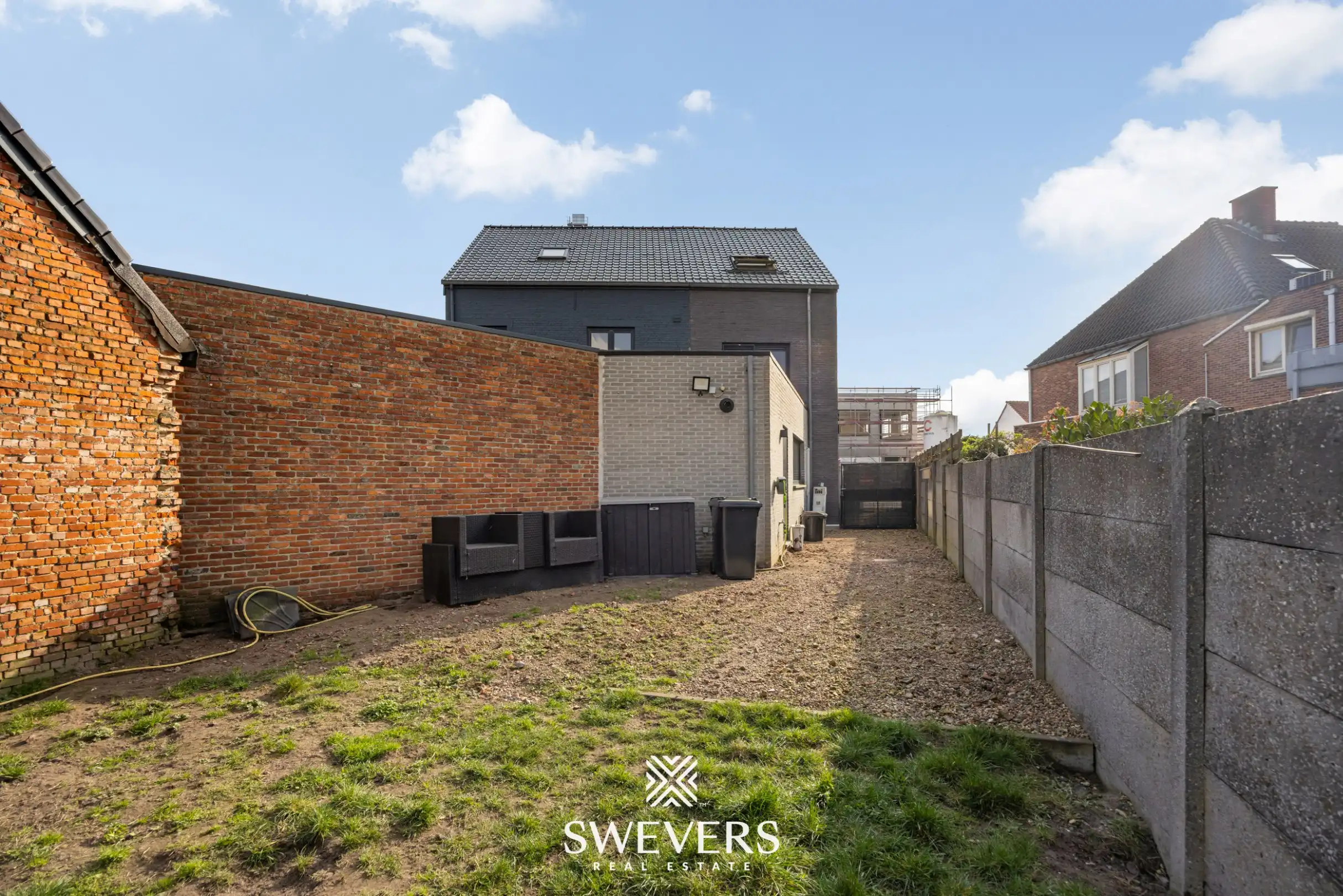 Instapklare en volledig gerenoveerde woning met tuin op rustige ligging in Leopoldsburg foto 22