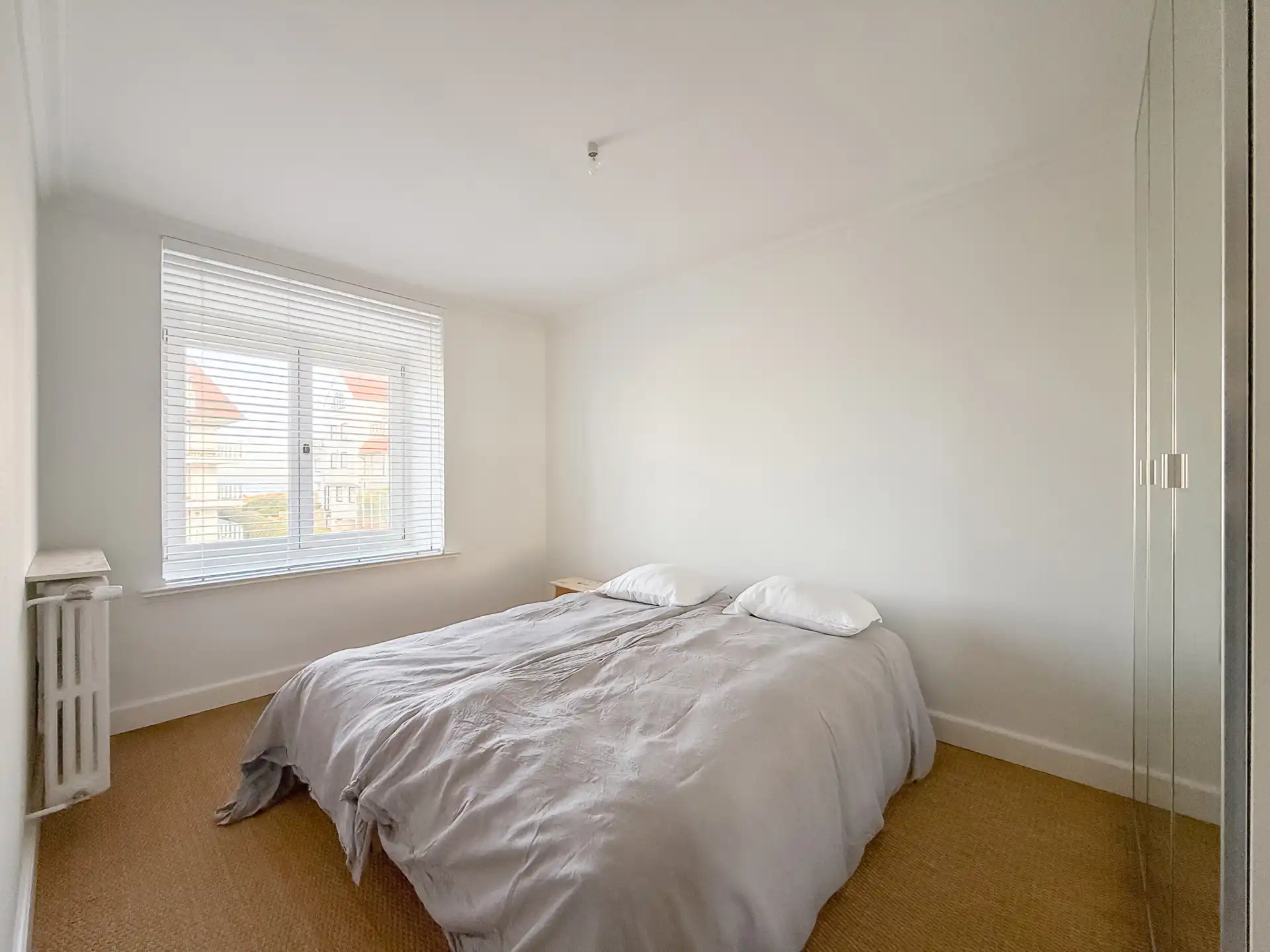 Stijlvol gemeubeld appartement / toplocatie nabij de Zeedijk foto 17