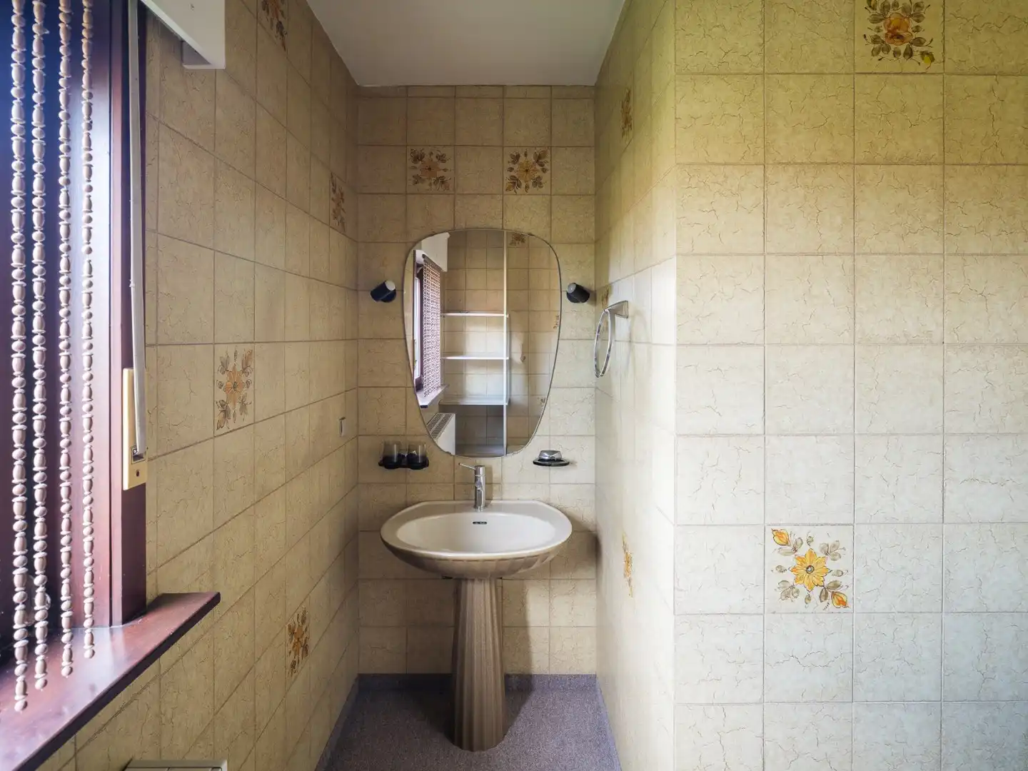 Vrijstaande woning met 4 slpk. in een oase van rust foto 17
