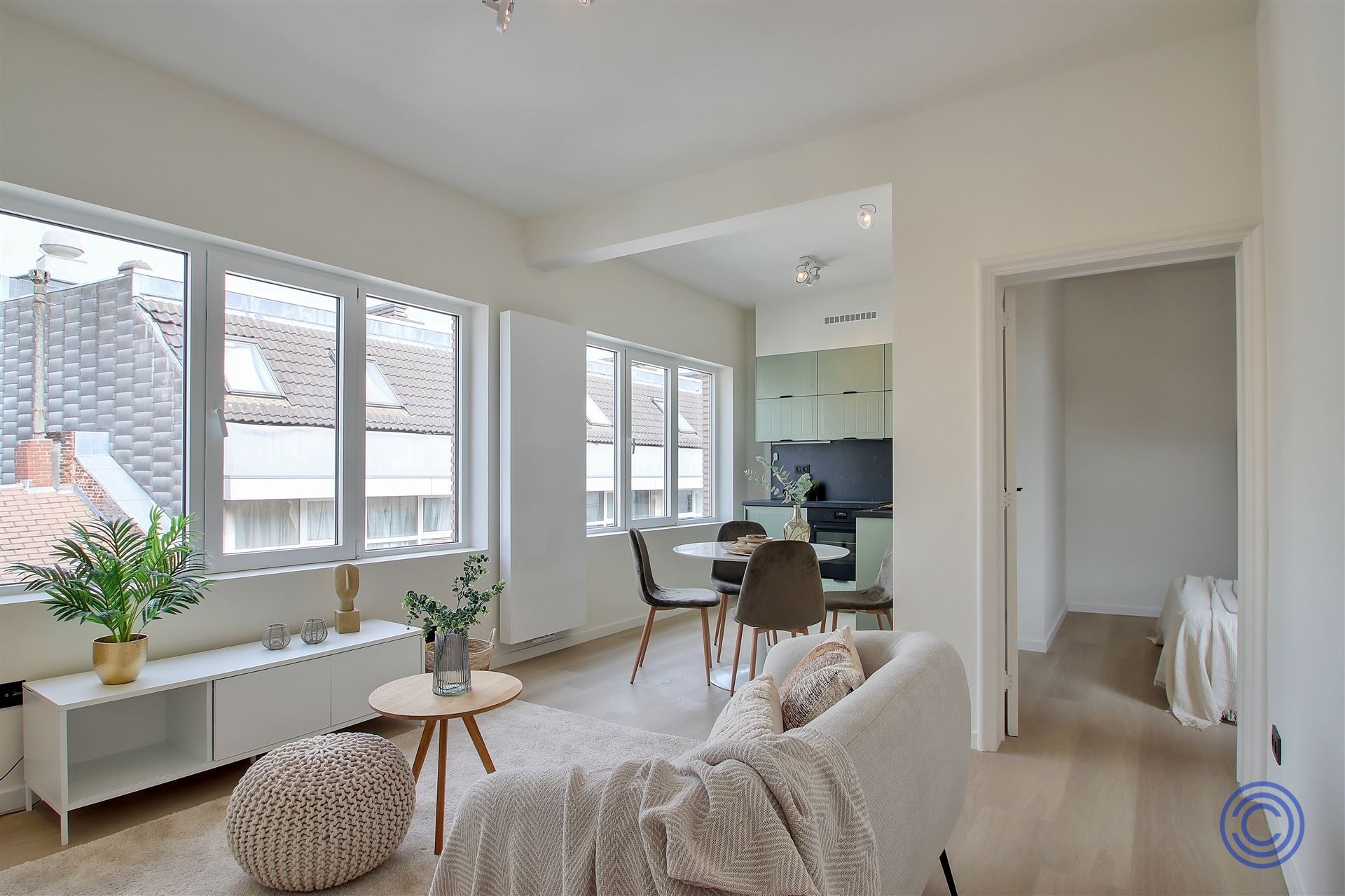 TOP gerenoveerd 1-slpk appartement in het stadsentrum! foto {{pictureIndex}}