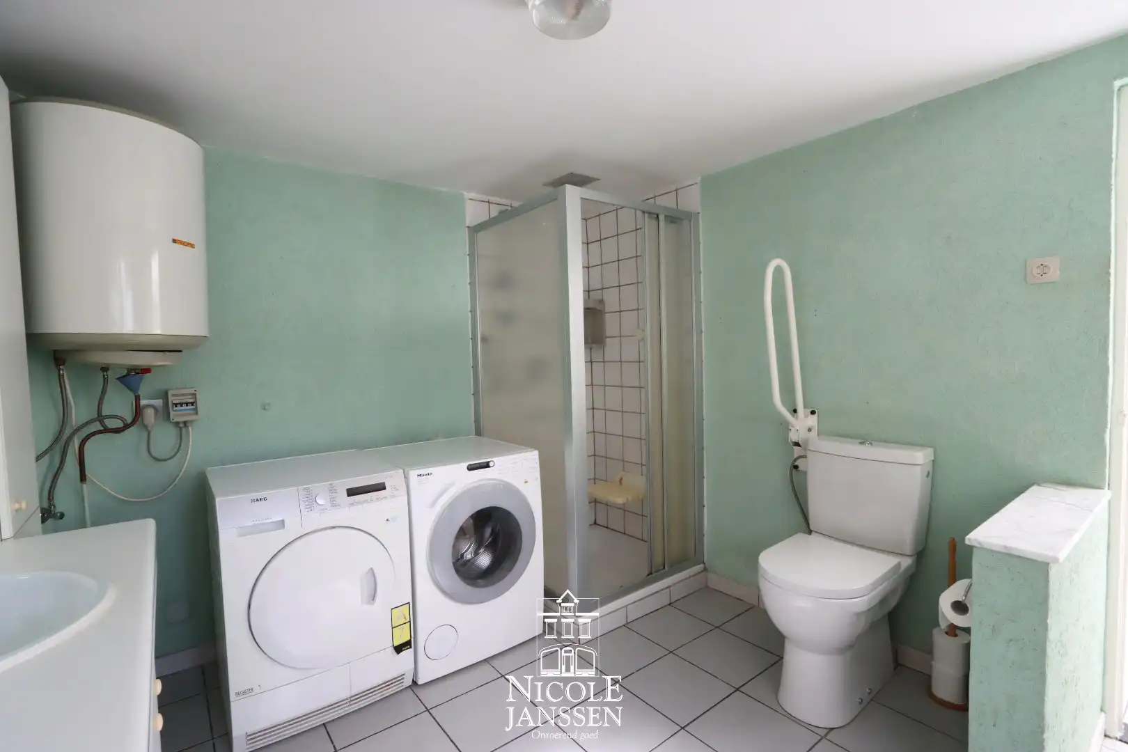 Verzorgde gezinswoning foto 12