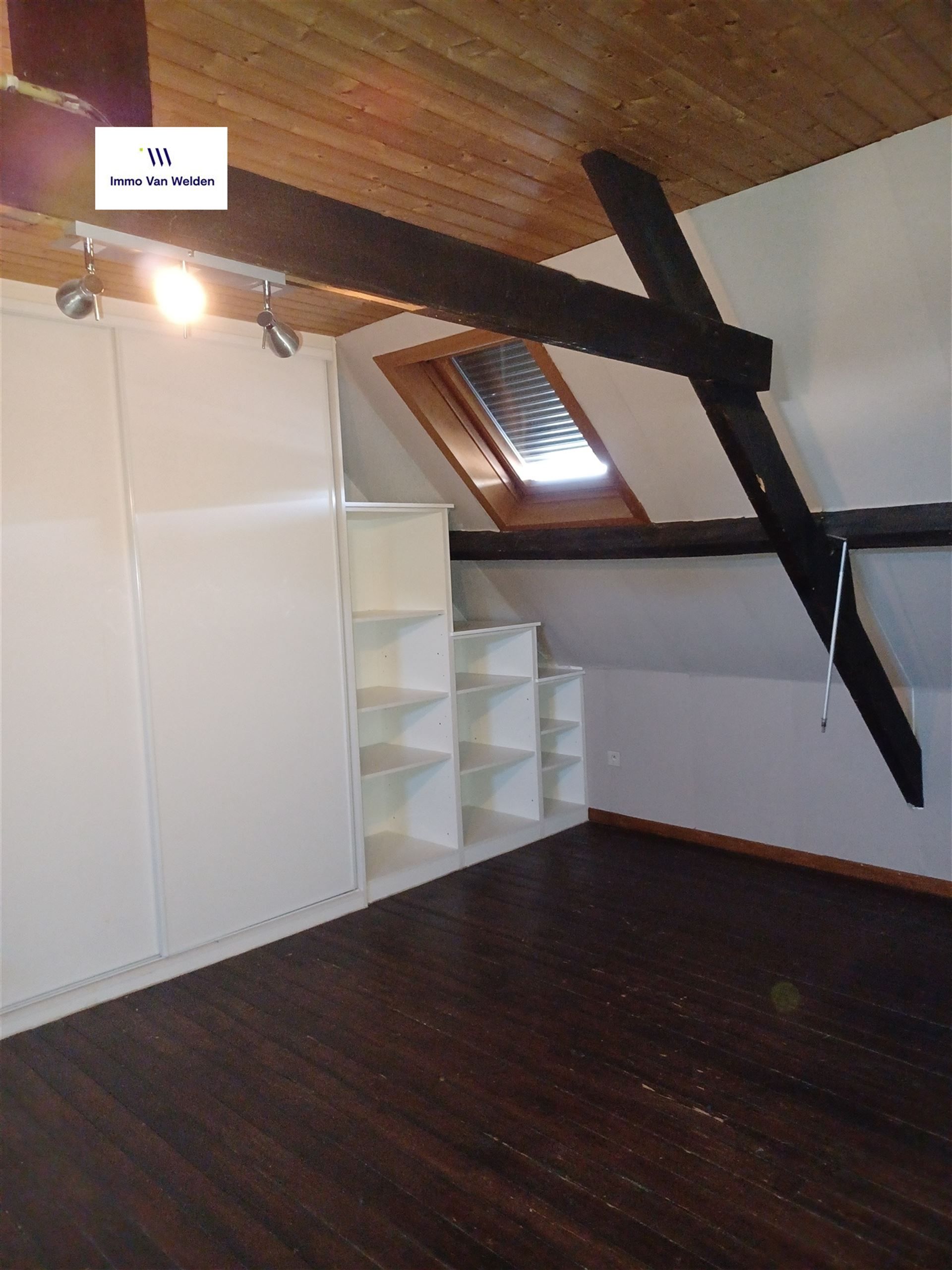 Gerenoveerde woning met tuin te Kruisem foto 17