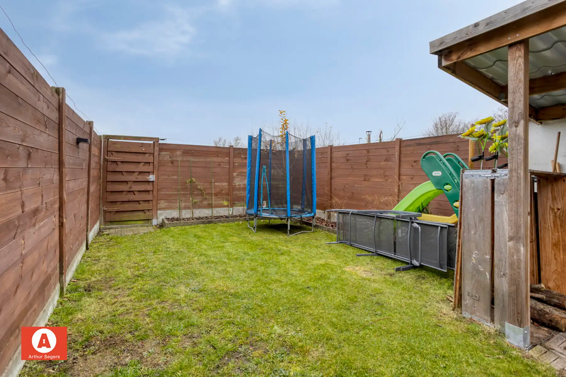 Instapklare woning, óók achteraan bereikbaar! foto 21