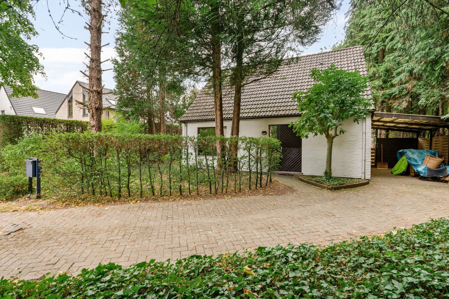Hoofdfoto van de publicatie: IN OPTIE !! Te renoveren woning met uitbreidingsmogelijkheden in oase van rust en groen