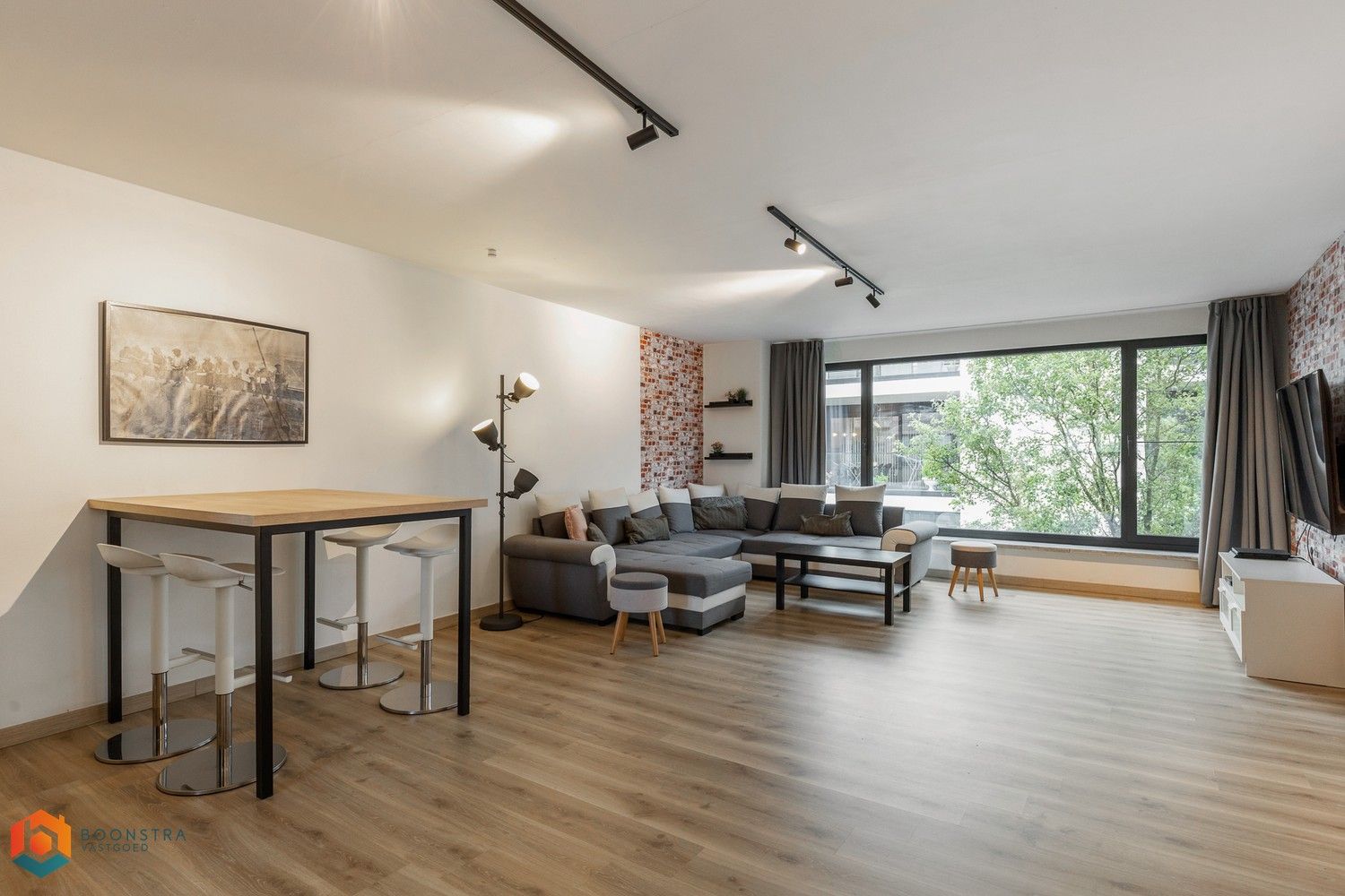 Gerenoveerd appartement met 3 slpkrs in centrum Haacht foto 2