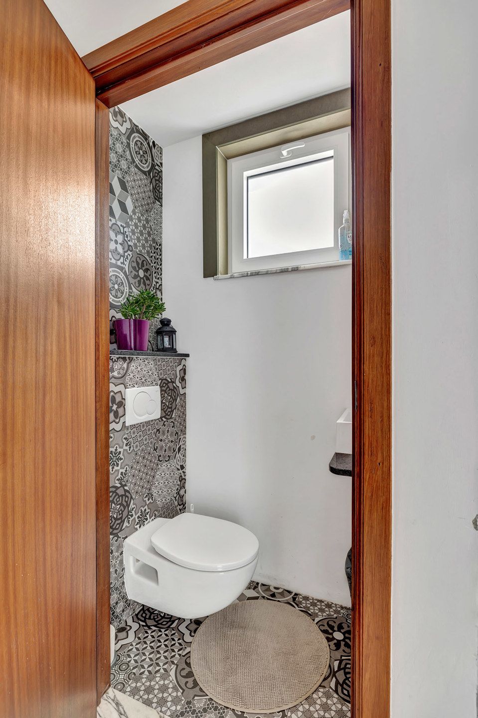 Te renoveren woning met drie slaapkamers en garage foto 9