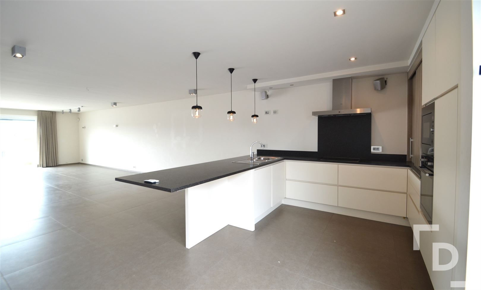 Luxe duplex appartement met autostaanplaats foto 3