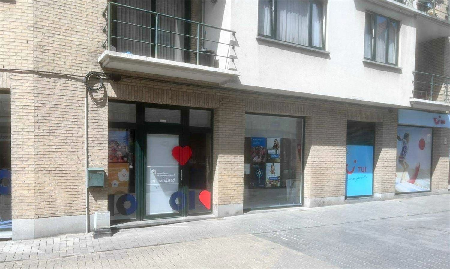 Te huur – commercieel gelijkvloers in centrum Halle foto 6