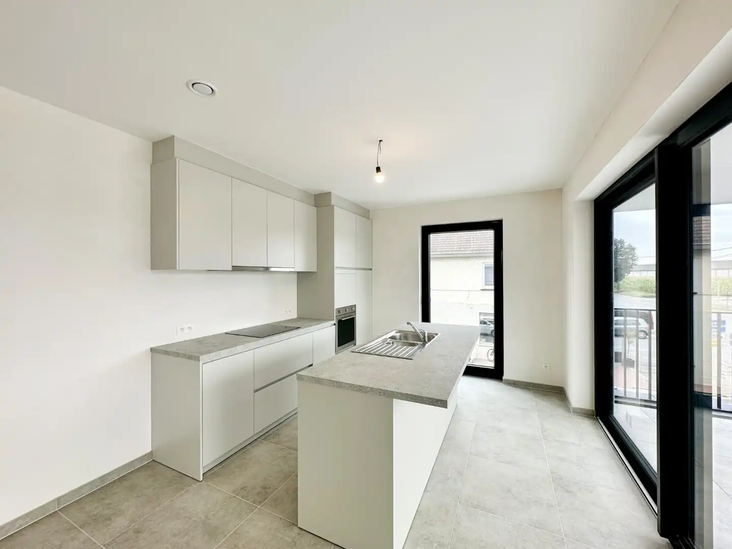 Prachtig lichtrijk en ruim (116 m²) nieuwbouw 2-slpk appartement met (zonne)terras(en), Kortemark foto 5