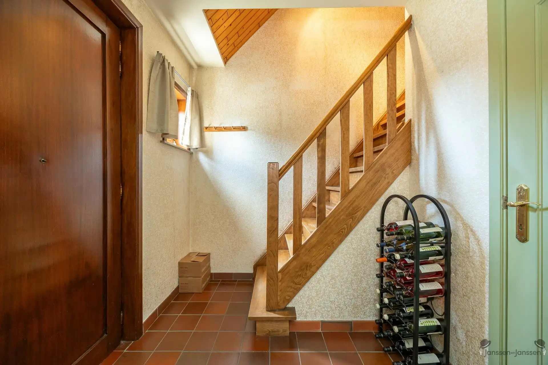 Landelijke woning met grote tuin op topligging foto 6