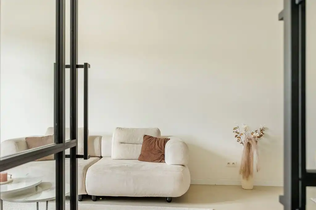 Kwalitatief gerenoveerd huis met 6 SLK foto 2