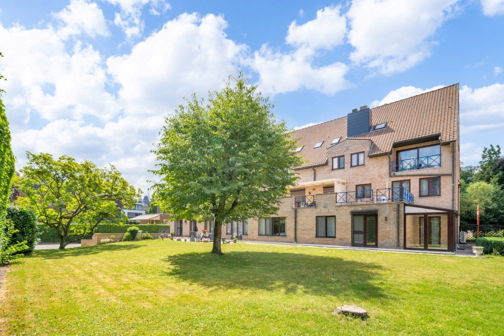 Gezellig 1-slaapkamer appartement in hartje Bilzen foto 4