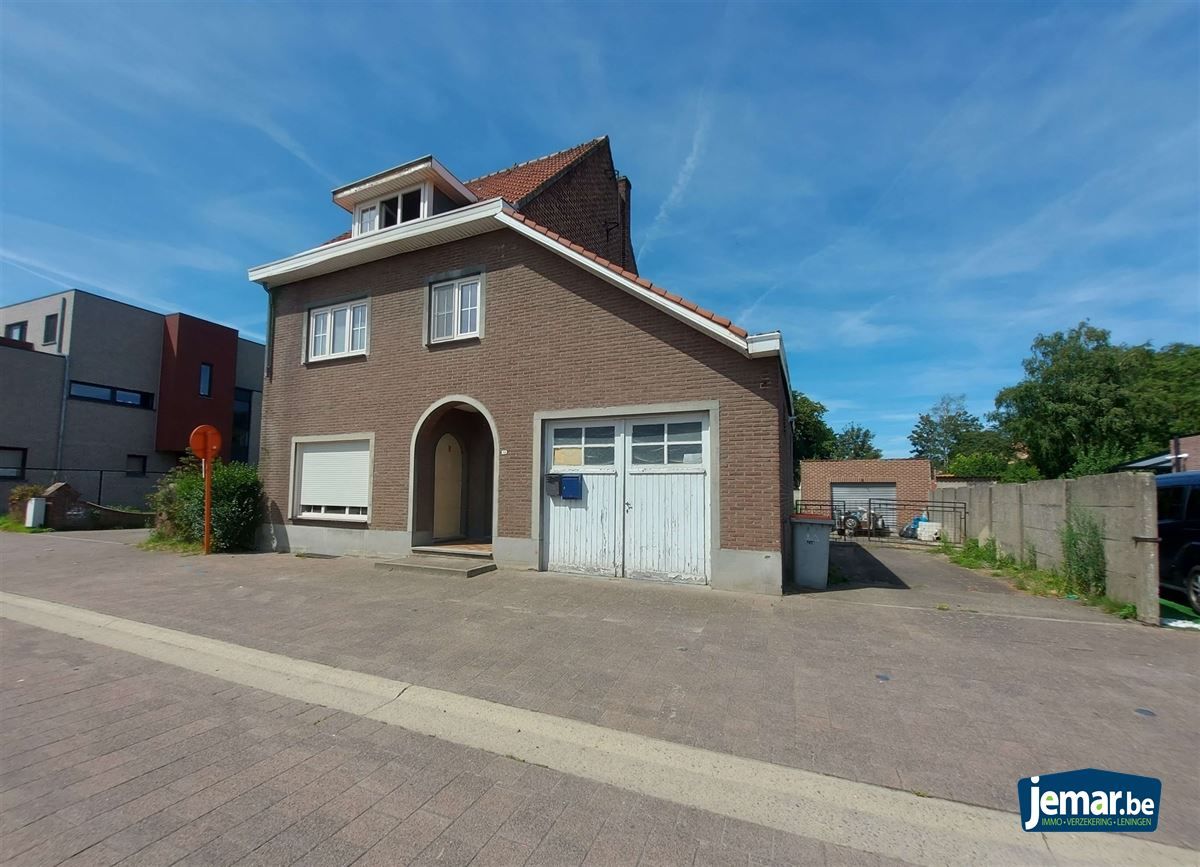 Te renoveren, vrijstaande woning met veel potentieel  foto 22