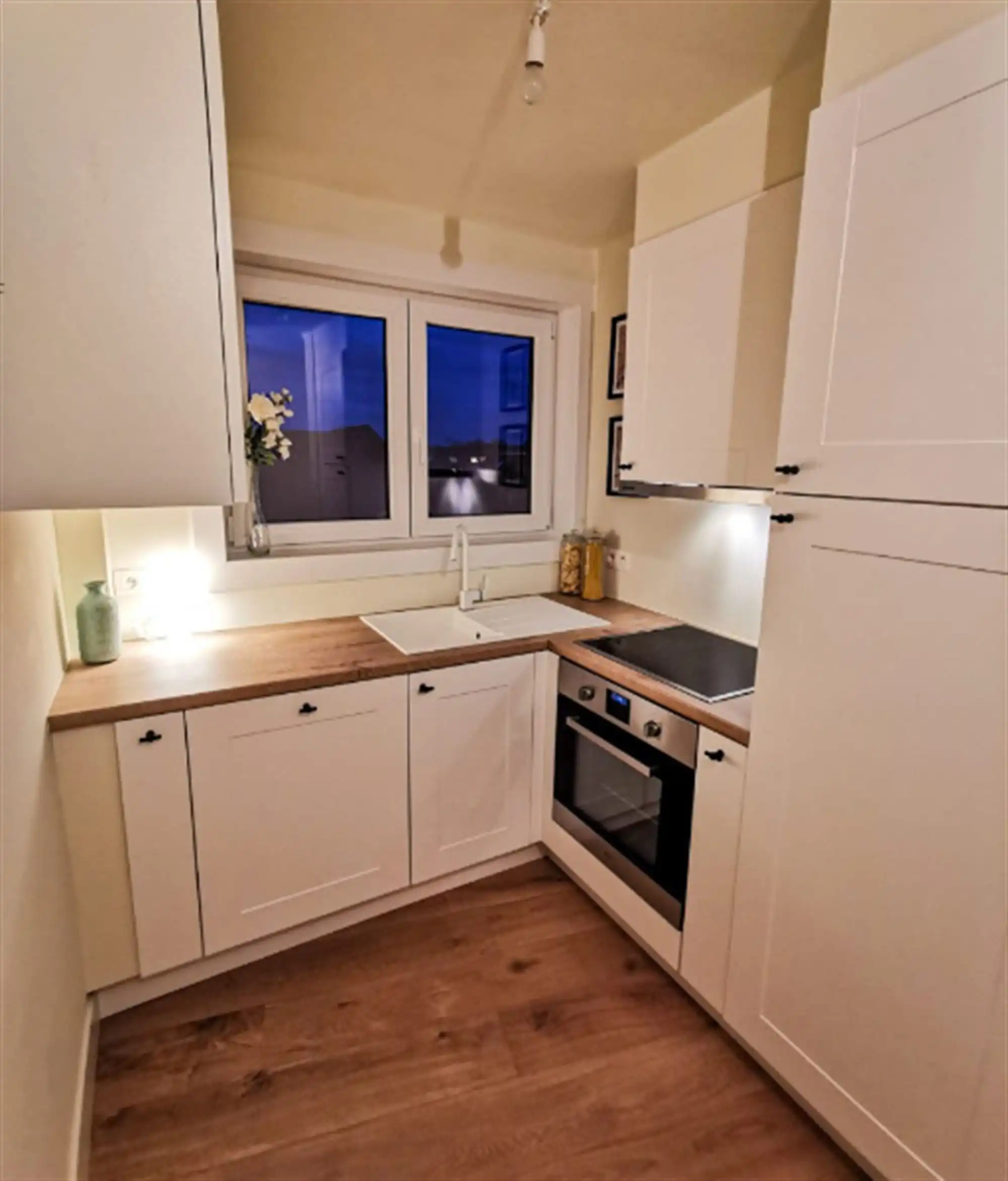 Vernieuwd appartement foto 9