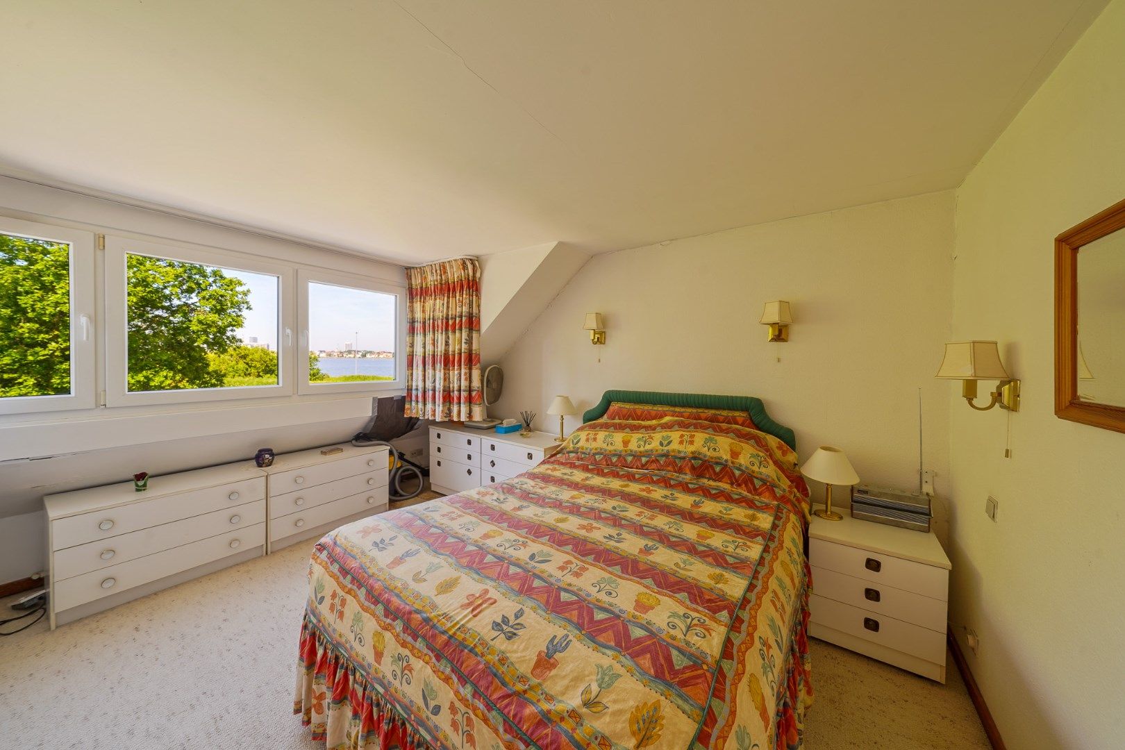 Te renoveren woning met tuin en garage aan de Spuikom te Bredene foto 11
