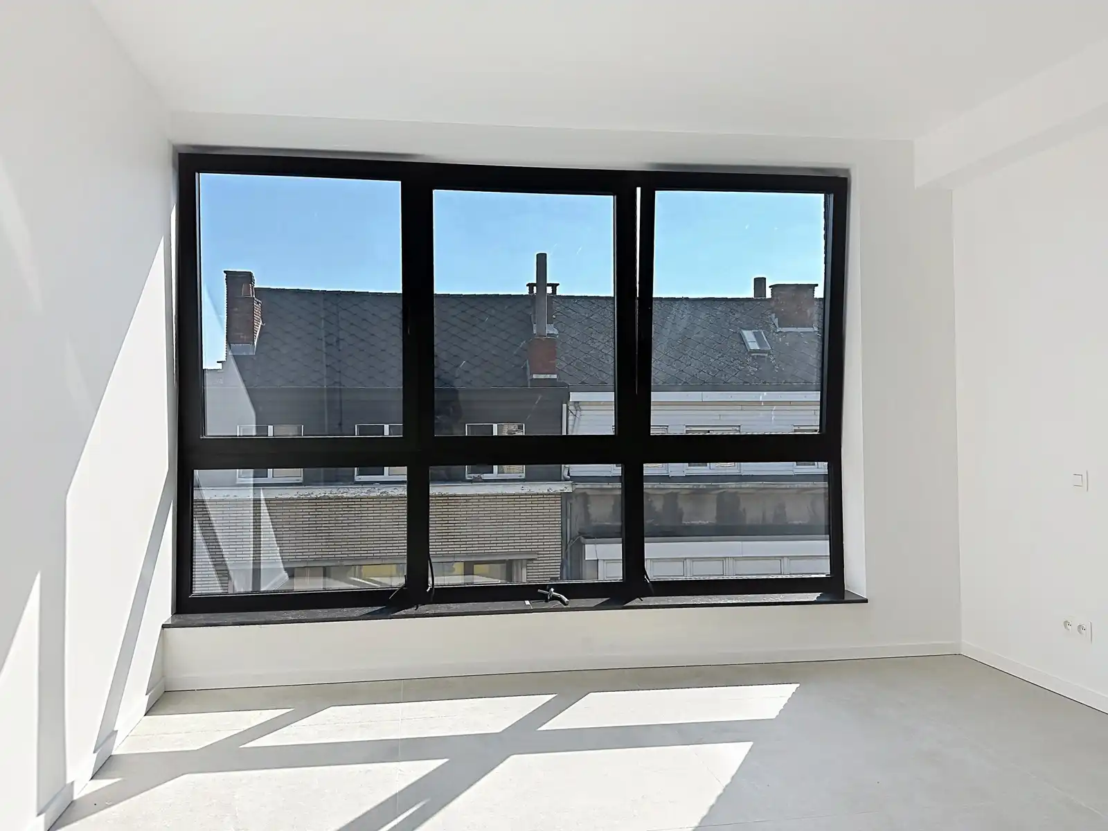 Energiezuinig en stijlvol wonen in een volledig gerenoveerd appartement van ca. 140 m² foto 15