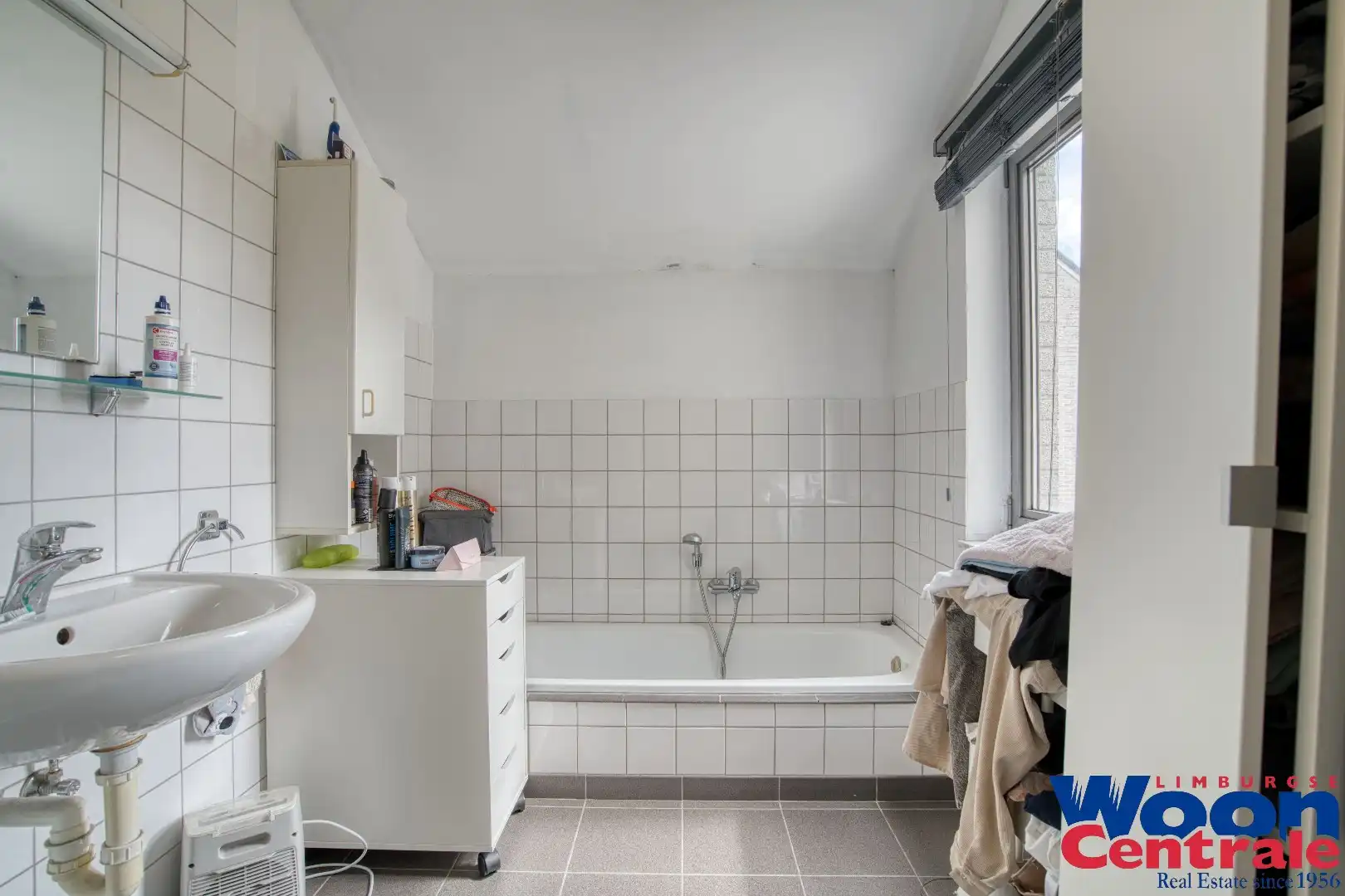 Instapklaar opbrengsteigendom of kangoeroewoning met twee ruime appartementen op perceel van 6a79ca foto 23
