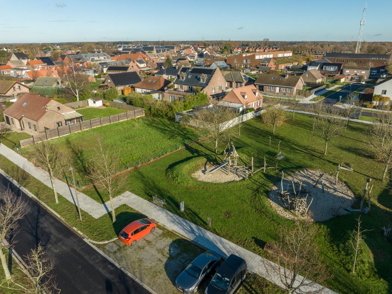 Prachtig gelegen bouwgrond van 320m² voor HOB met garage te Berendrecht foto 13