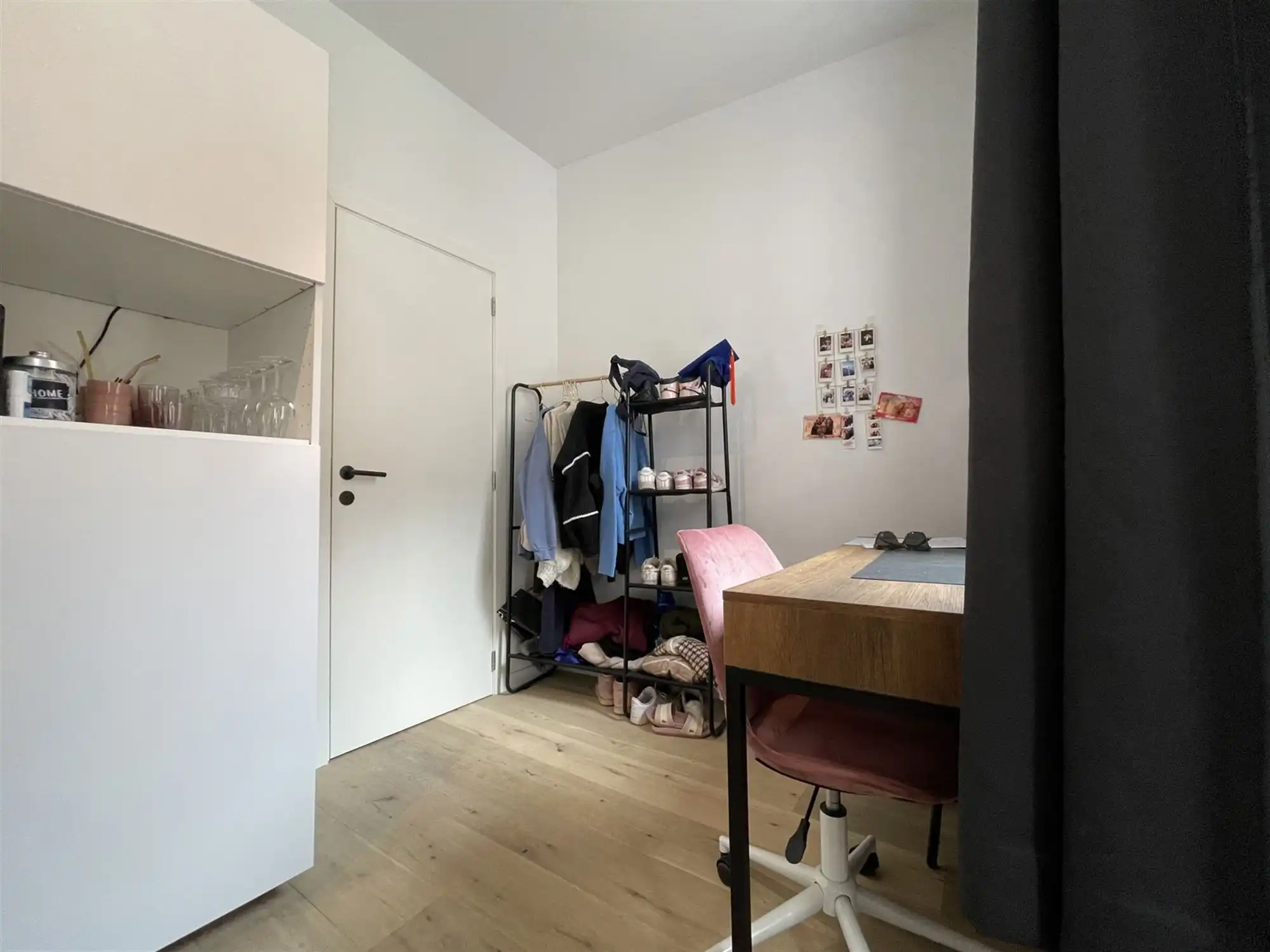 Kamer eigen sanitair hartje Leuven! foto 3