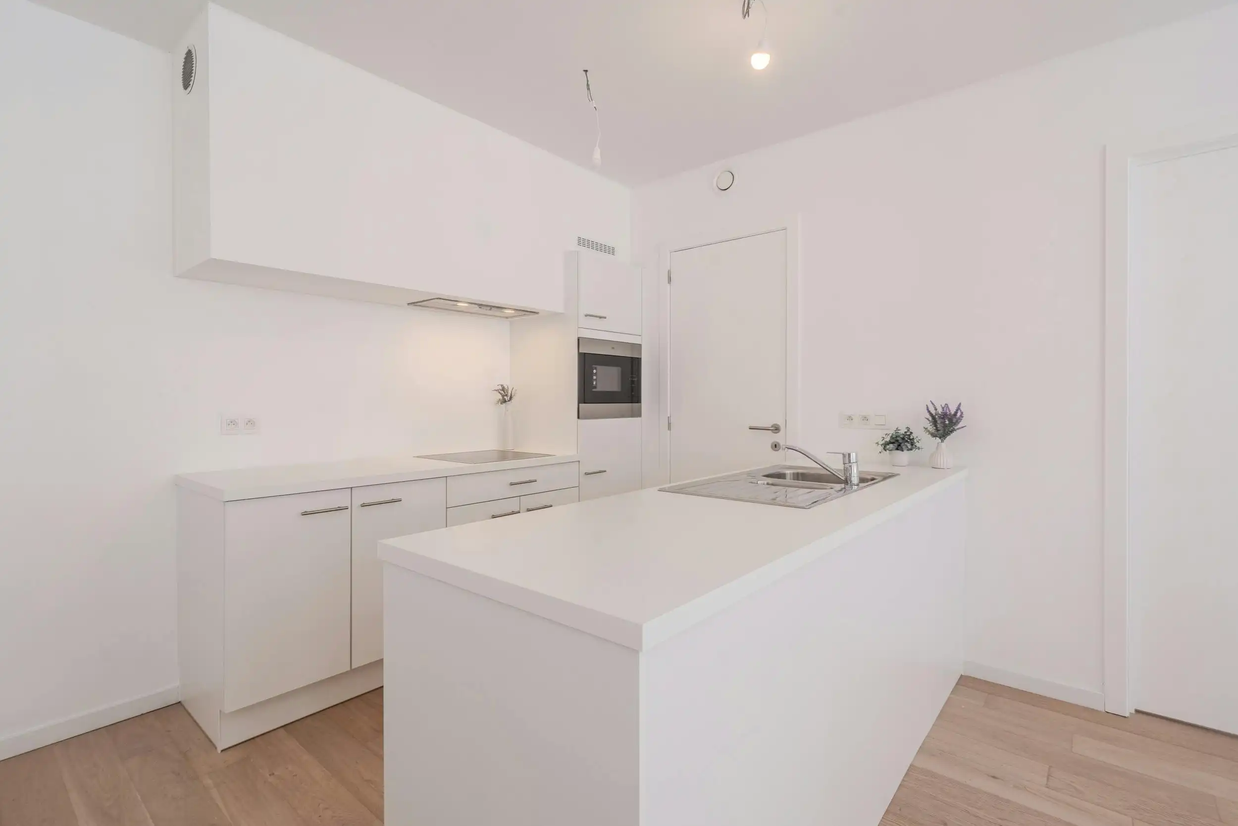 Prachtig één-slaapkamerappartement vlakbij zee te Oostende foto 10
