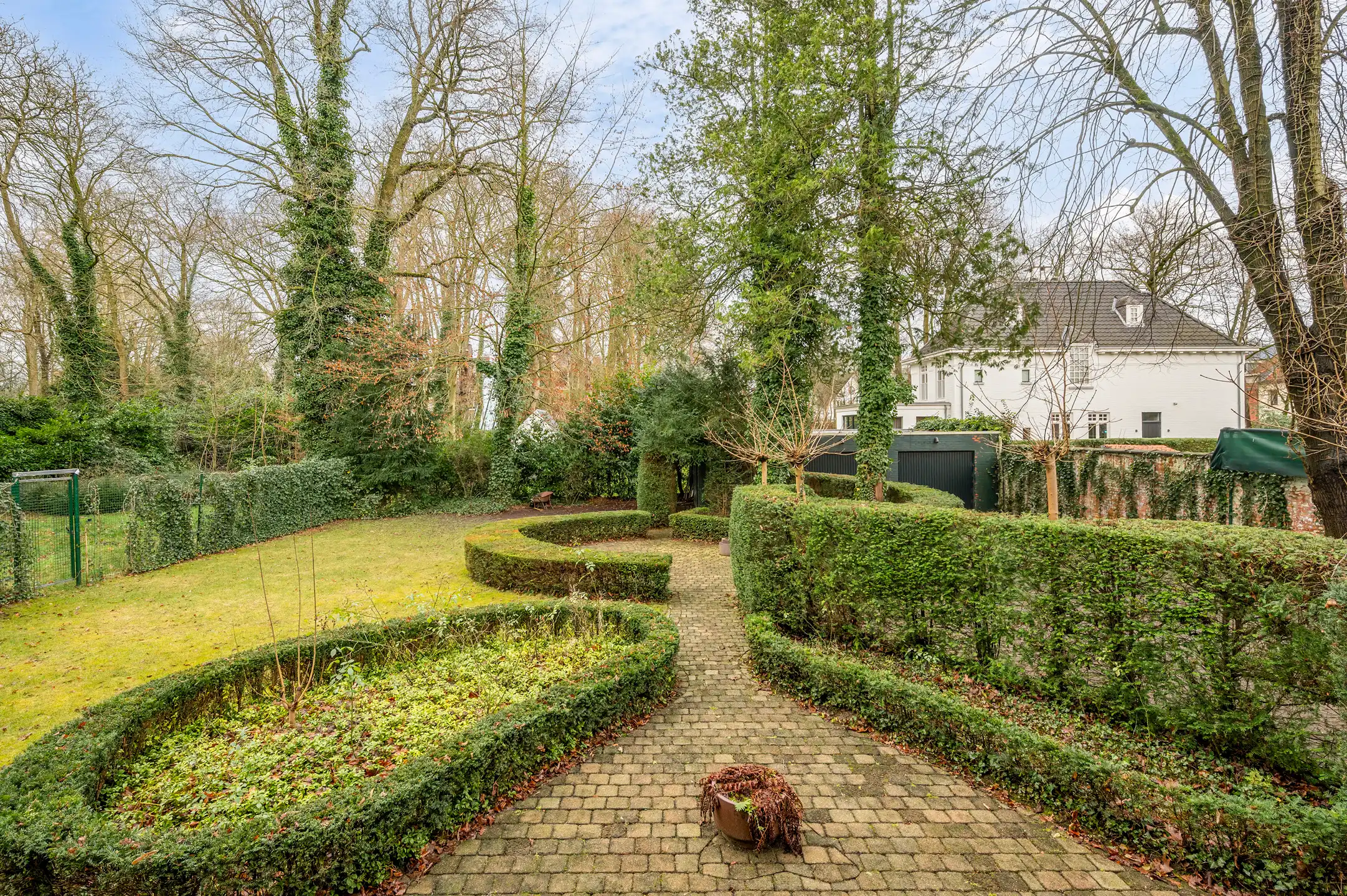 Op wandelafstand van het centrum, vrijstaande villa foto 19