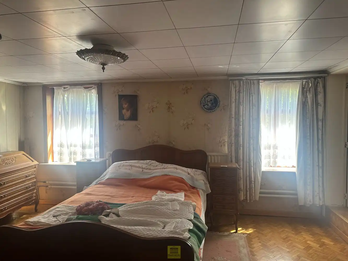 Woning met grote tuin en garage foto 11