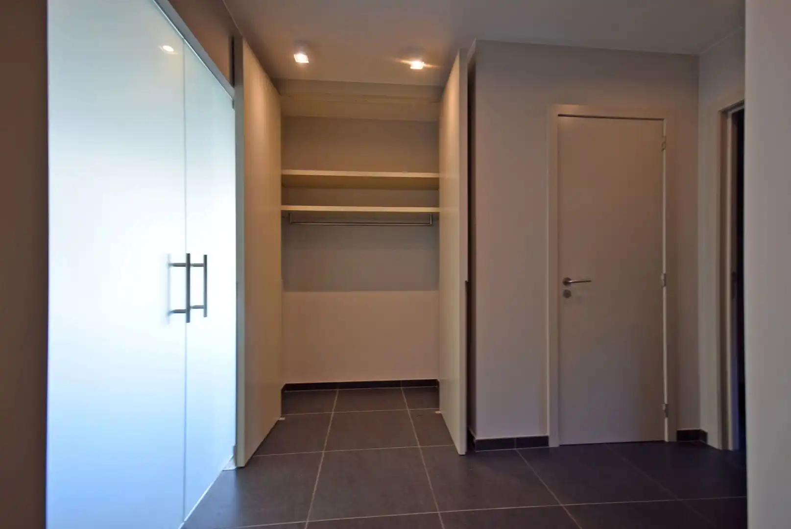 RESIDENTIEEL APPARTEMENT foto 13