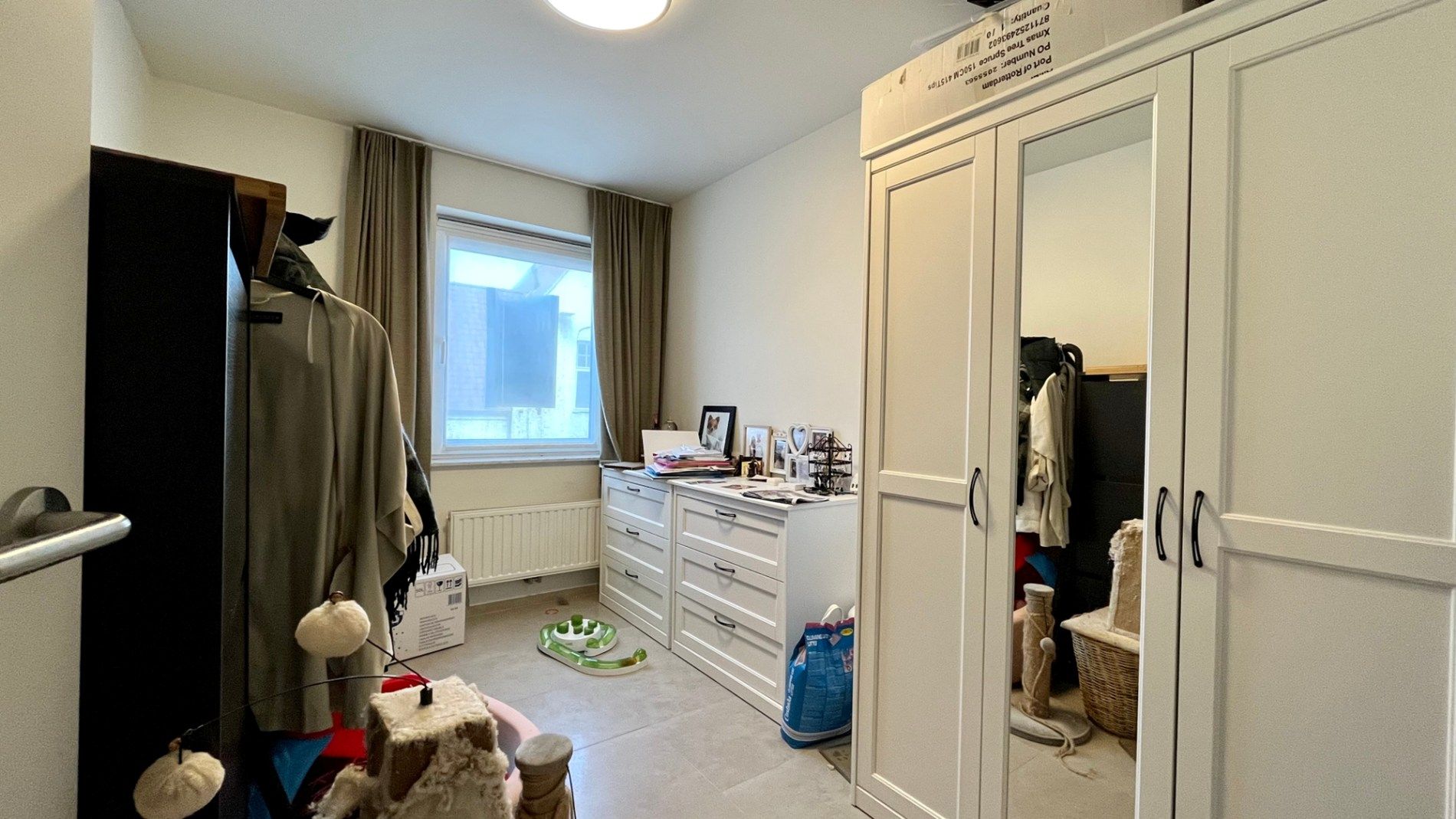 Recent en centraal gelegen app. met 2 slaapkamers, terras en autostandplaats foto 9