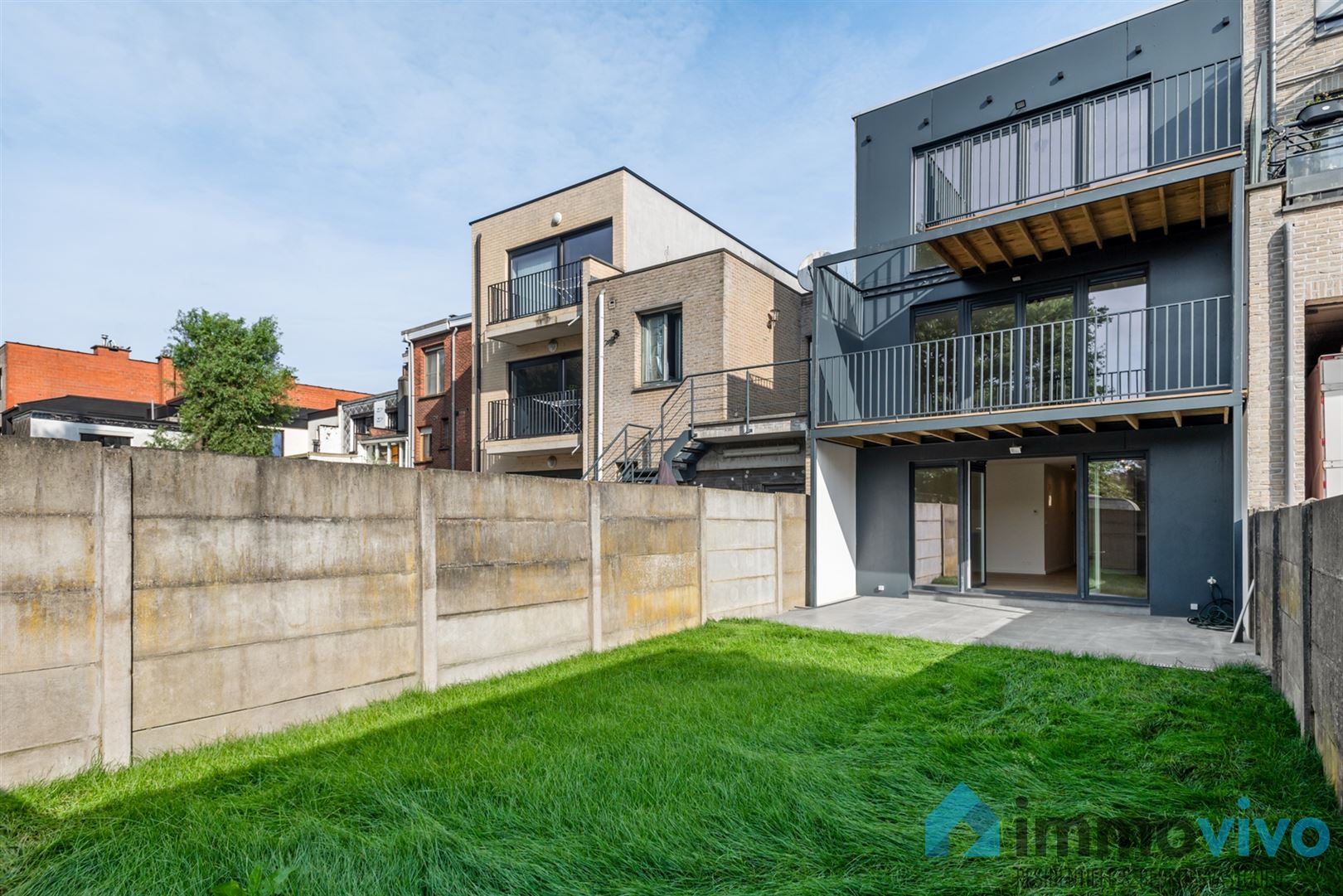 Prachtig nieuwbouwappartement met hoogwaardige afwerking en grote tuin foto 5