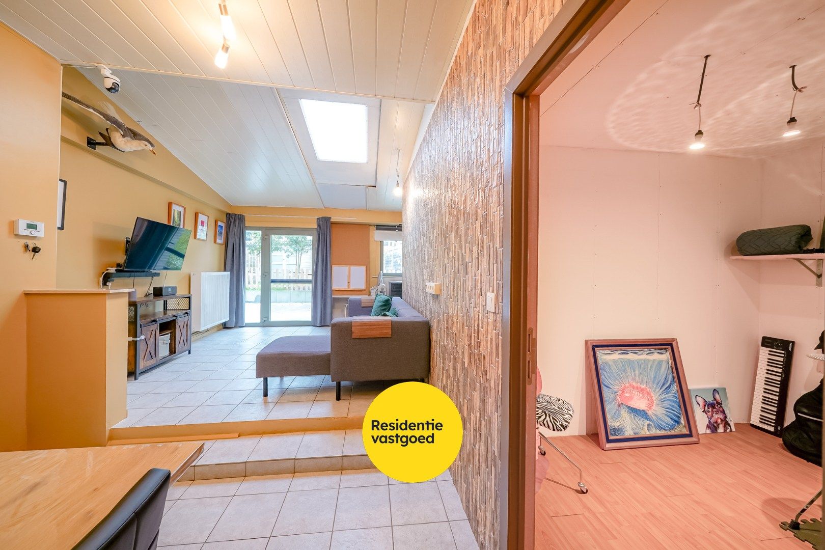 Instapklare woning met garage en tuin te Bredene foto 8