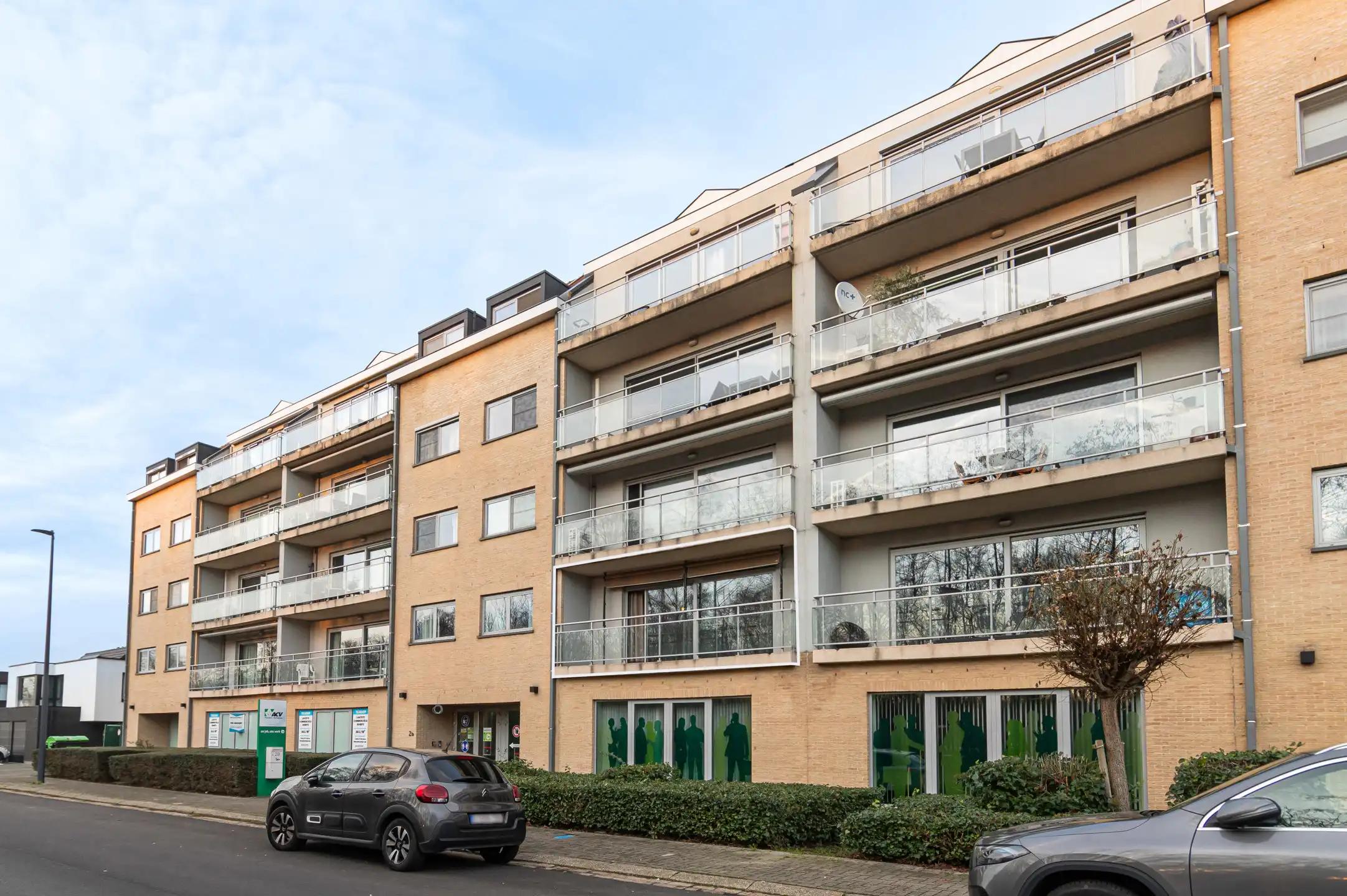 1-slaapkamerappartement met terras en garagebox foto {{pictureIndex}}