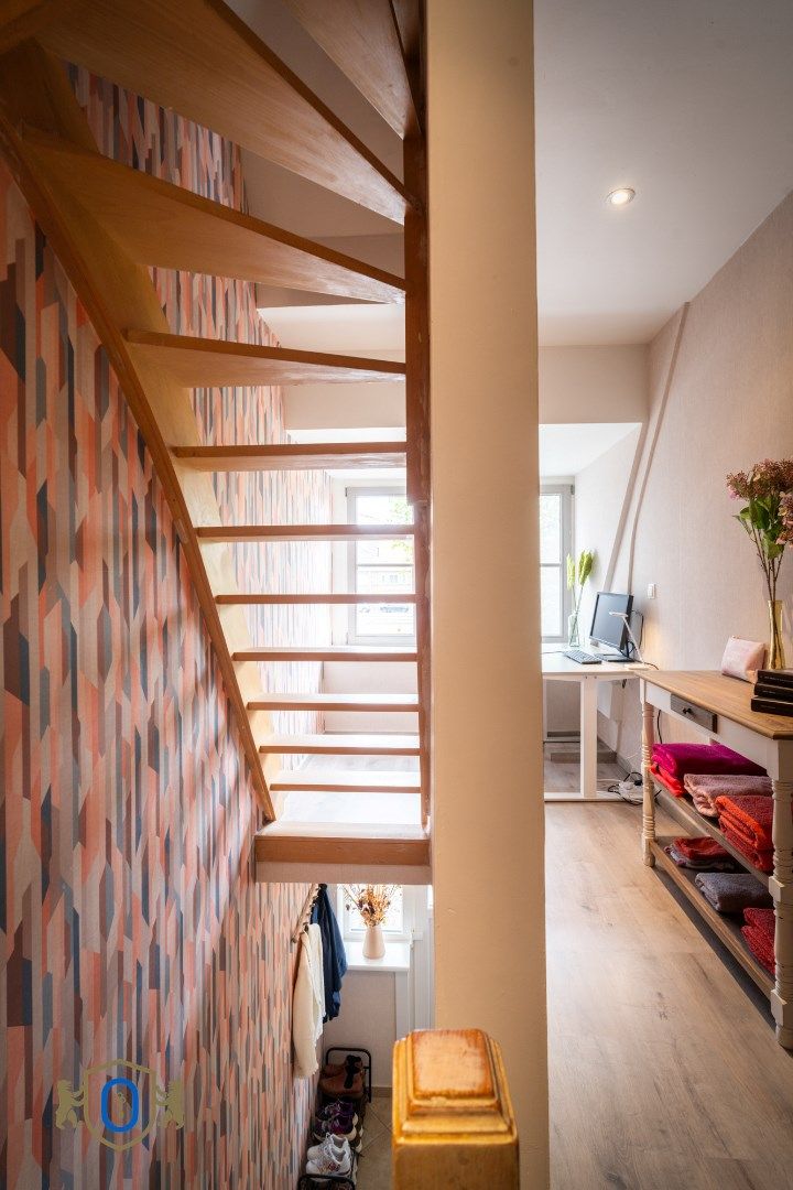 Charmante tussenwoning met tuin foto 13