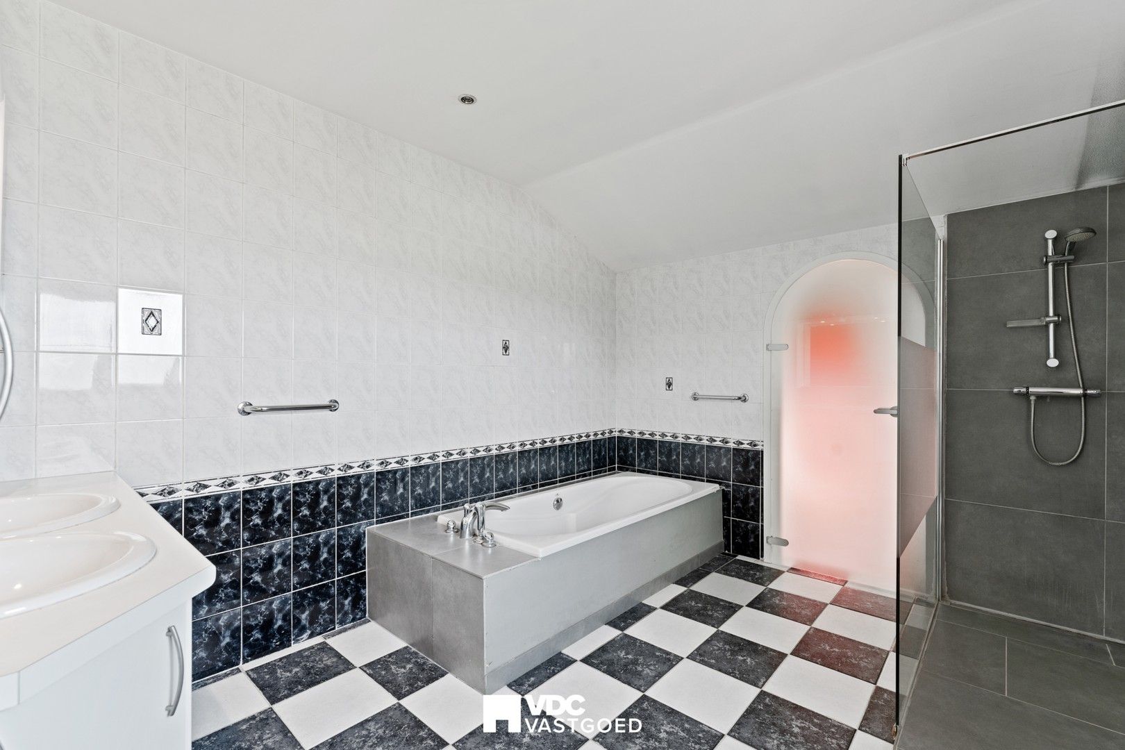 Charmant appartement met prachtig uitzicht. foto 16