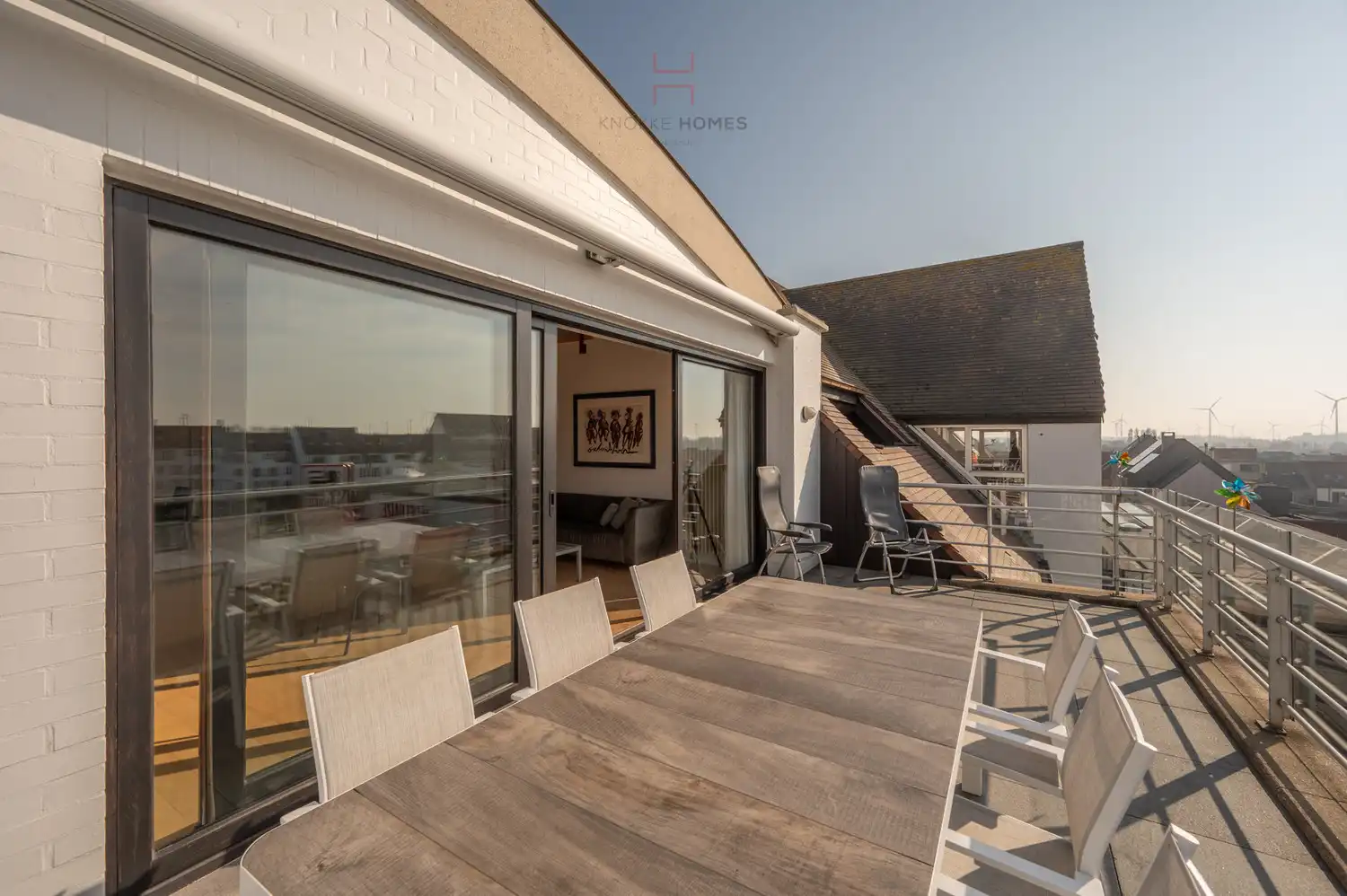 Licht en ruim duplexappartement met zonovergoten terras in Heist foto 7