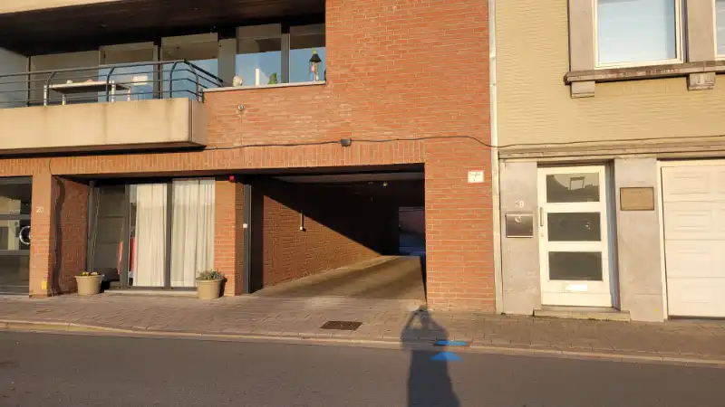 Garage te huur foto 9