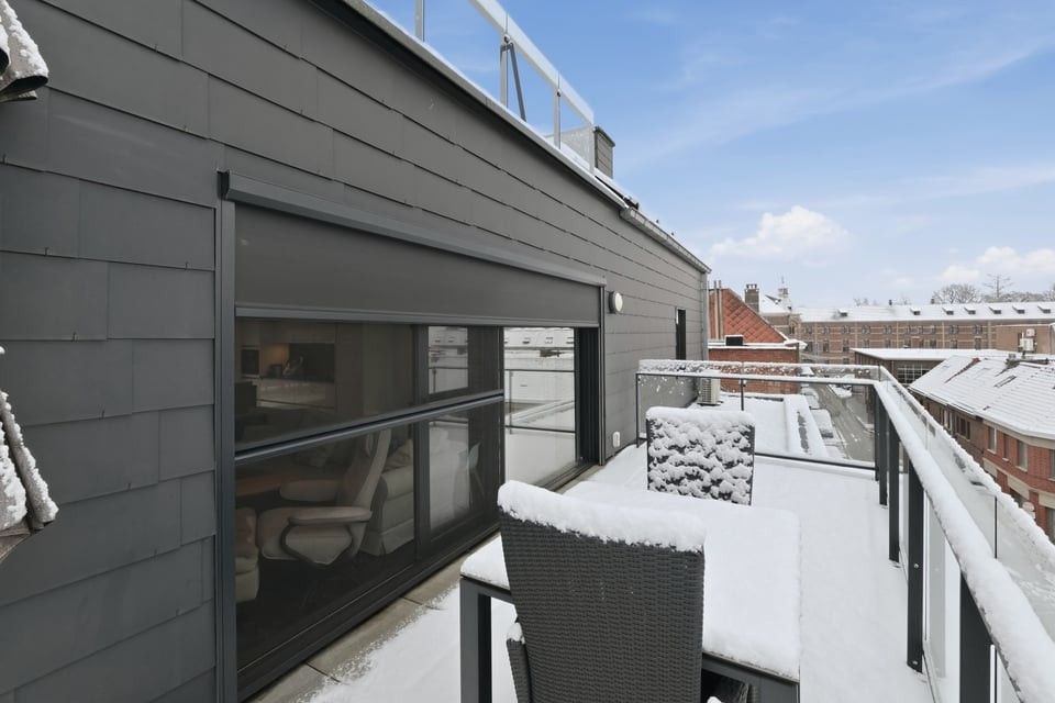 PENTHOUSE MET UNIEK DAKTERRAS, SAUNA EN STAANPLAATS IN HARTJE SINT-TRUIDEN foto 29