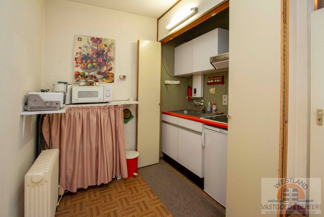 Te renoveren appartement met 1 slaapkamer foto 7