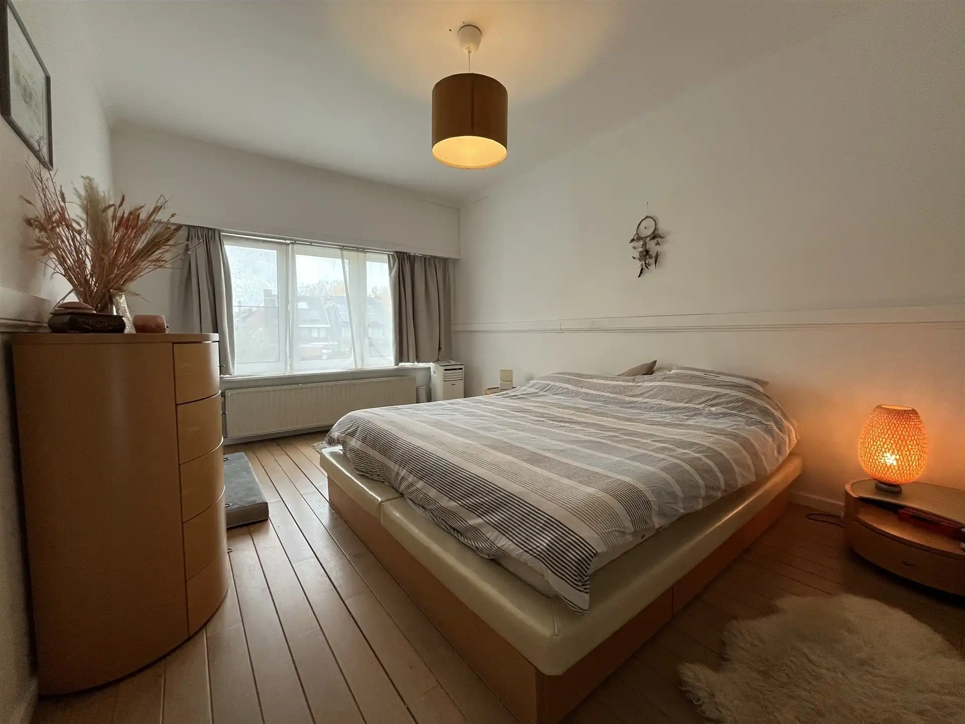 Halfopen bebouwing met garage en tuin foto 8