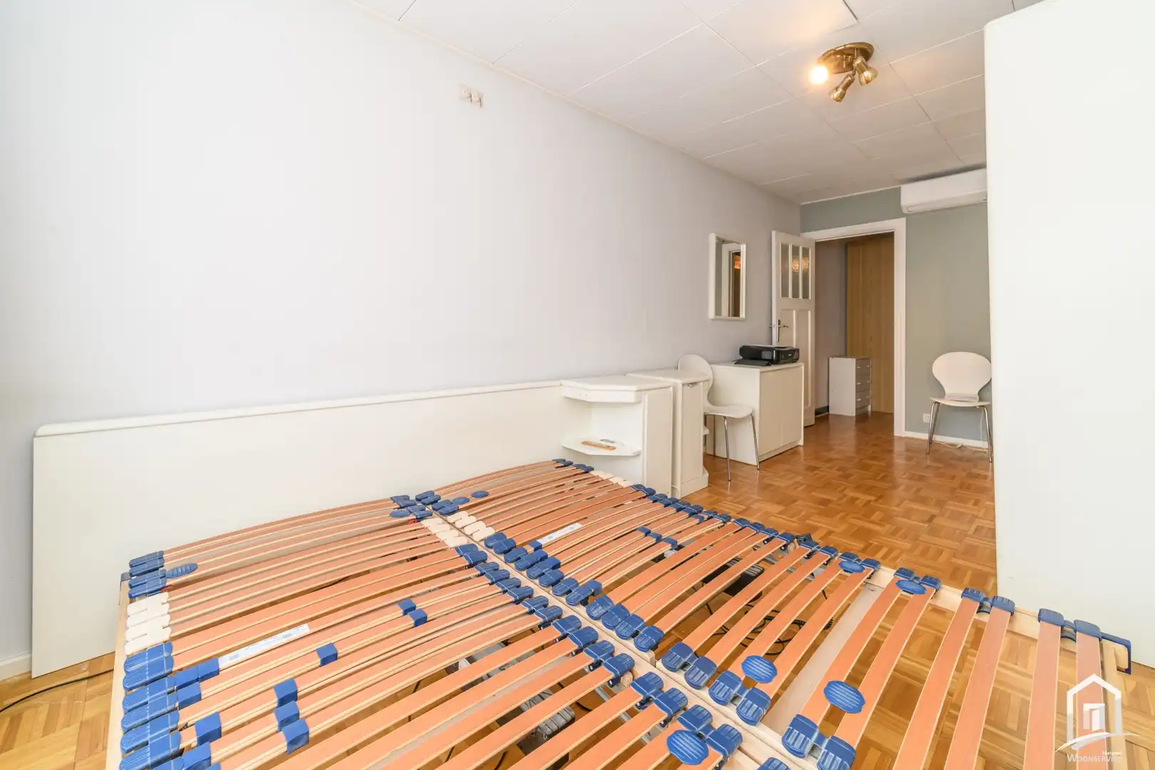 Multifunctionele woning met ruime garage foto 18